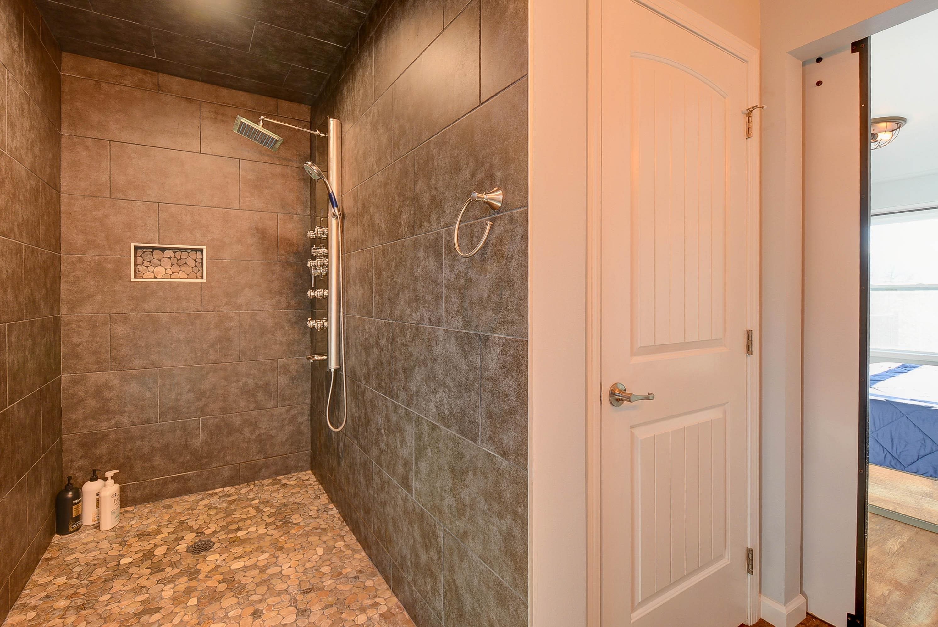 17 Highwoods Drive Property Photo 19