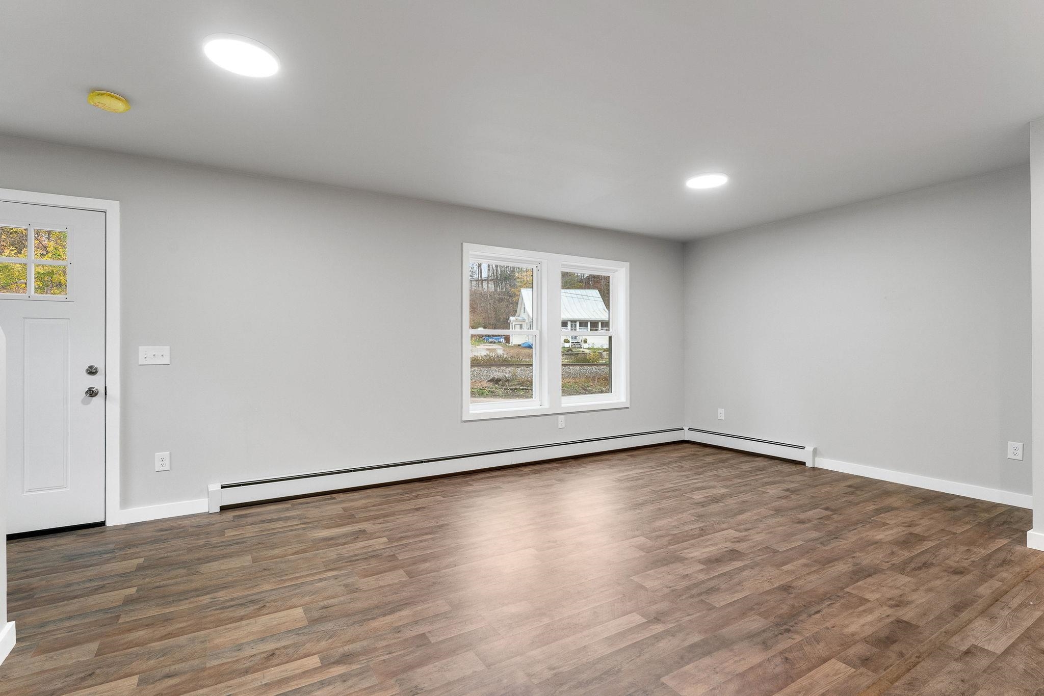 35 Cole Avenue Property Photo 2