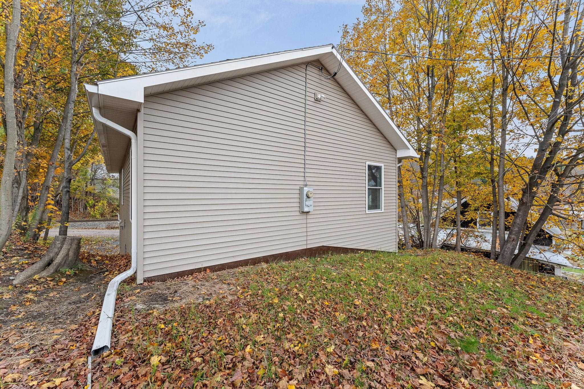 35 Cole Avenue Property Photo 22
