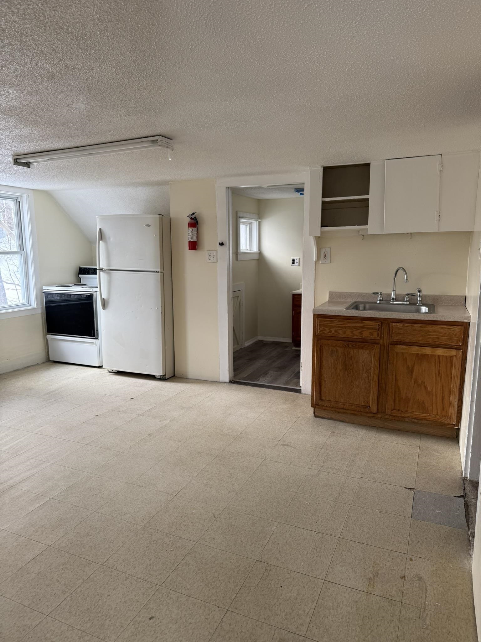 38 Washington Street Property Photo 5
