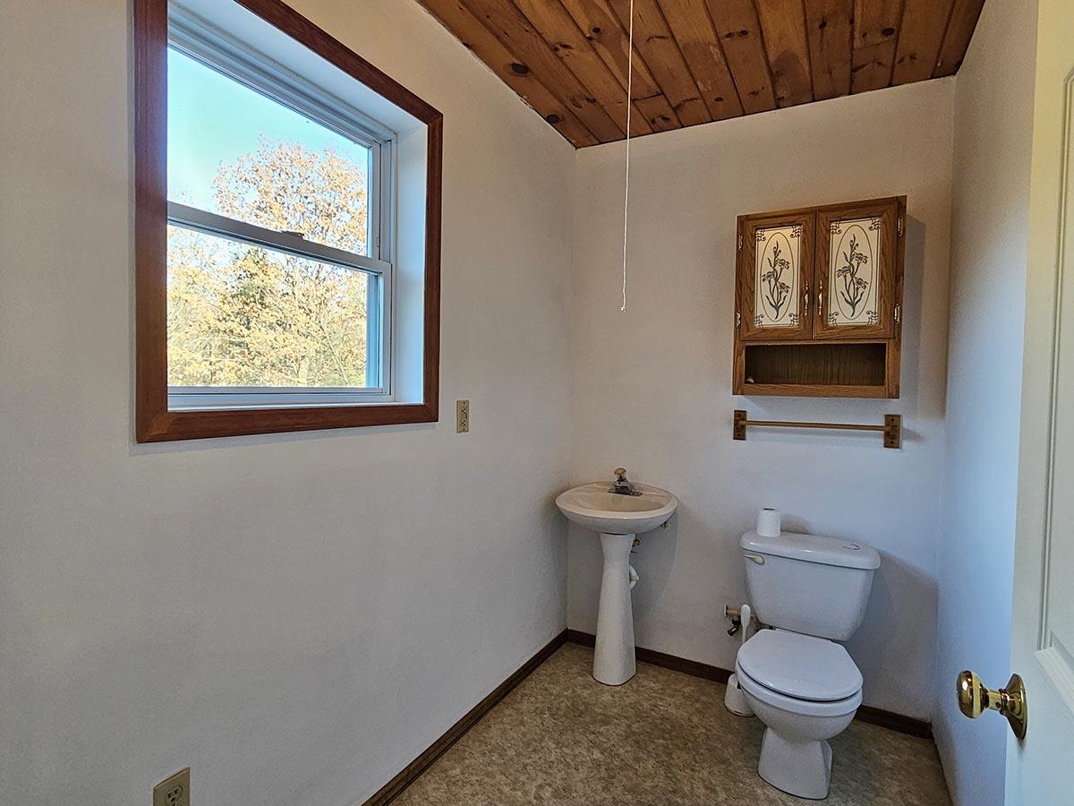79 Waugh Farm Road Property Photo 40