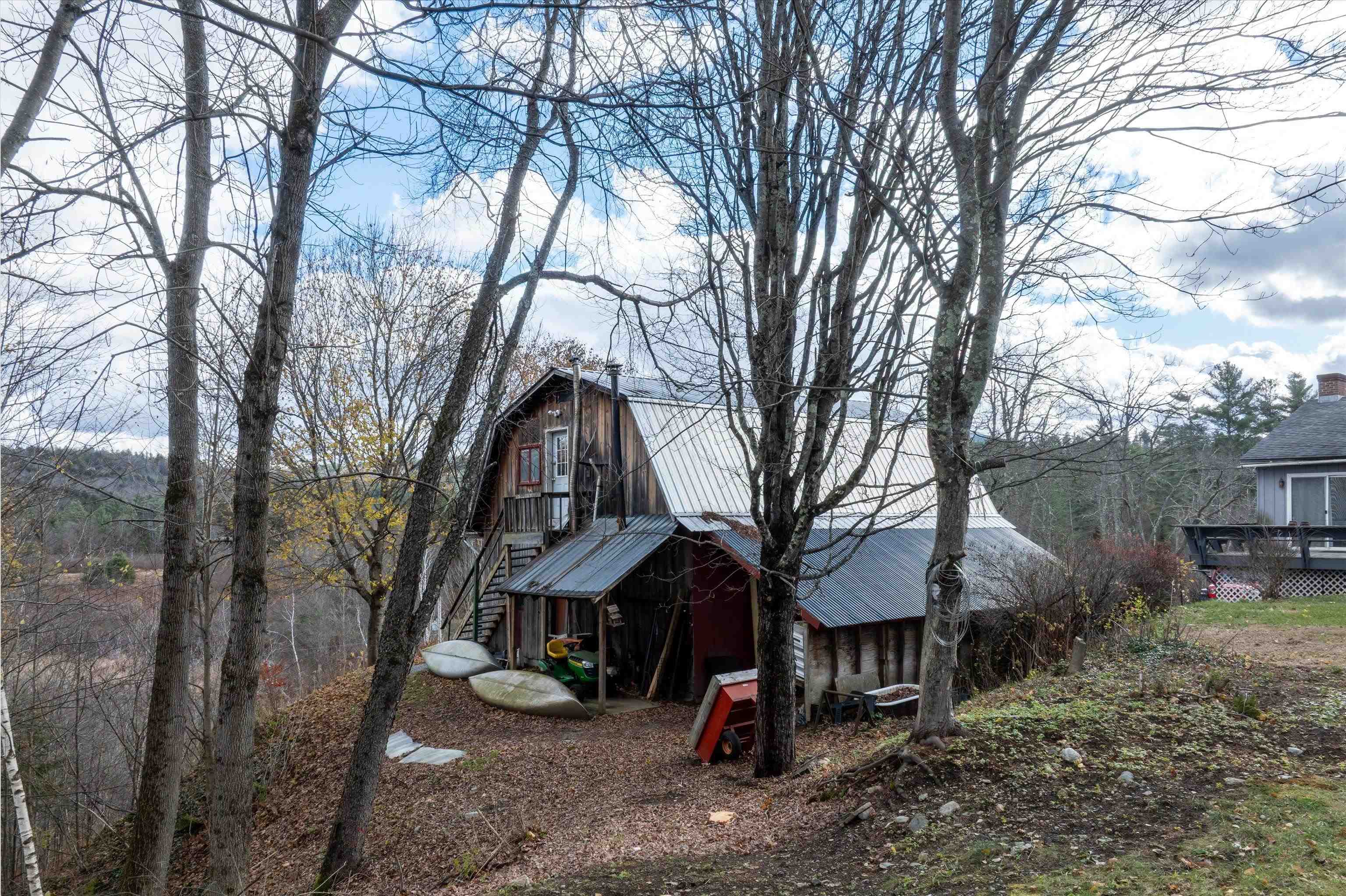 135 Overlook Drive Property Photo 6