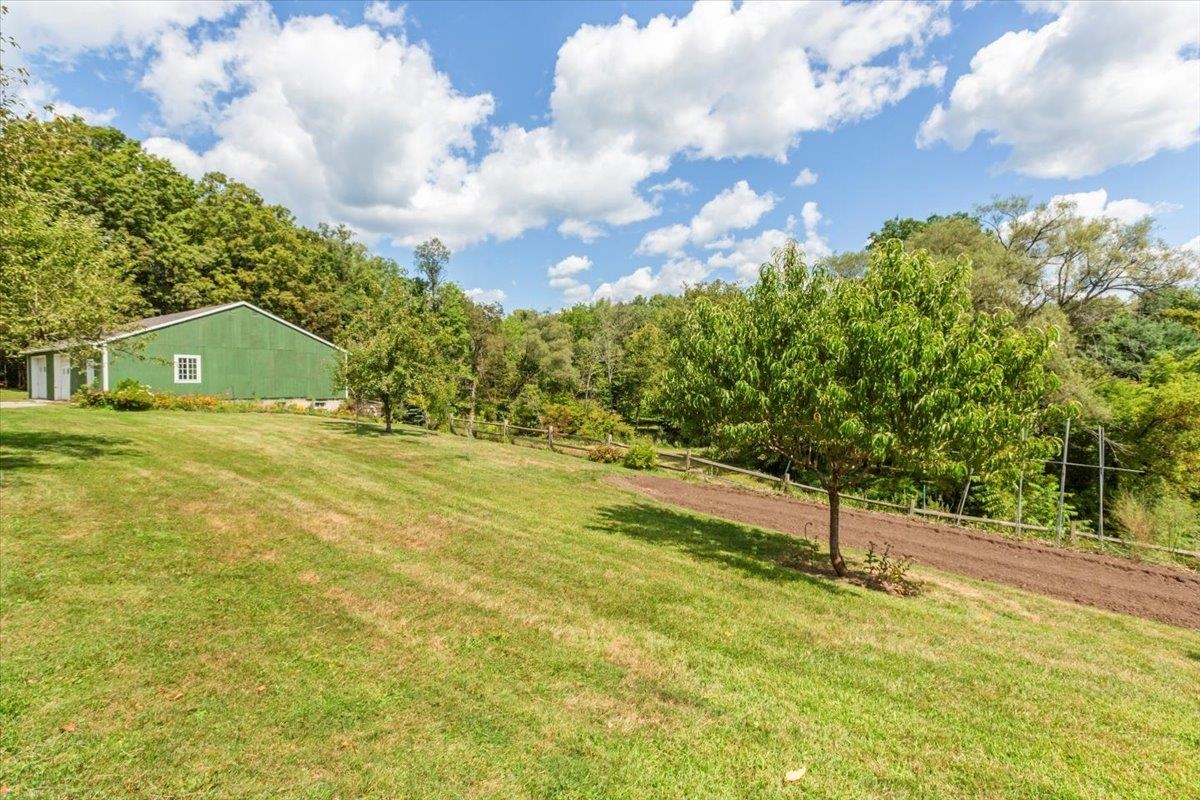 1594 Vt Route 7a Property Photo 37