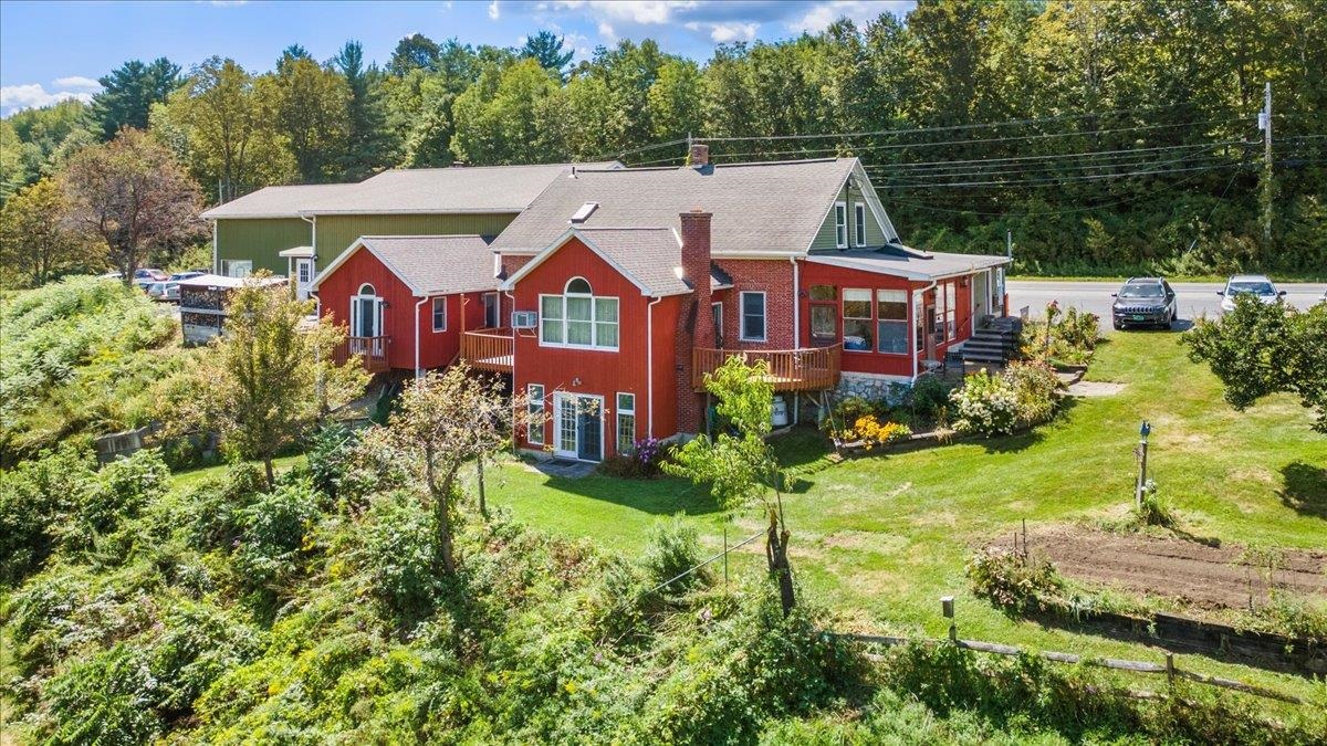 1594 Vt Route 7a Property Photo 2