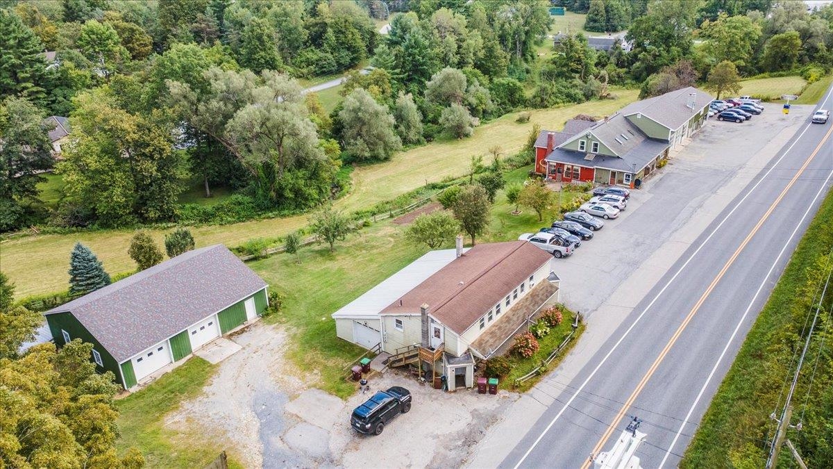 1594 Vt Route 7a Property Photo 4