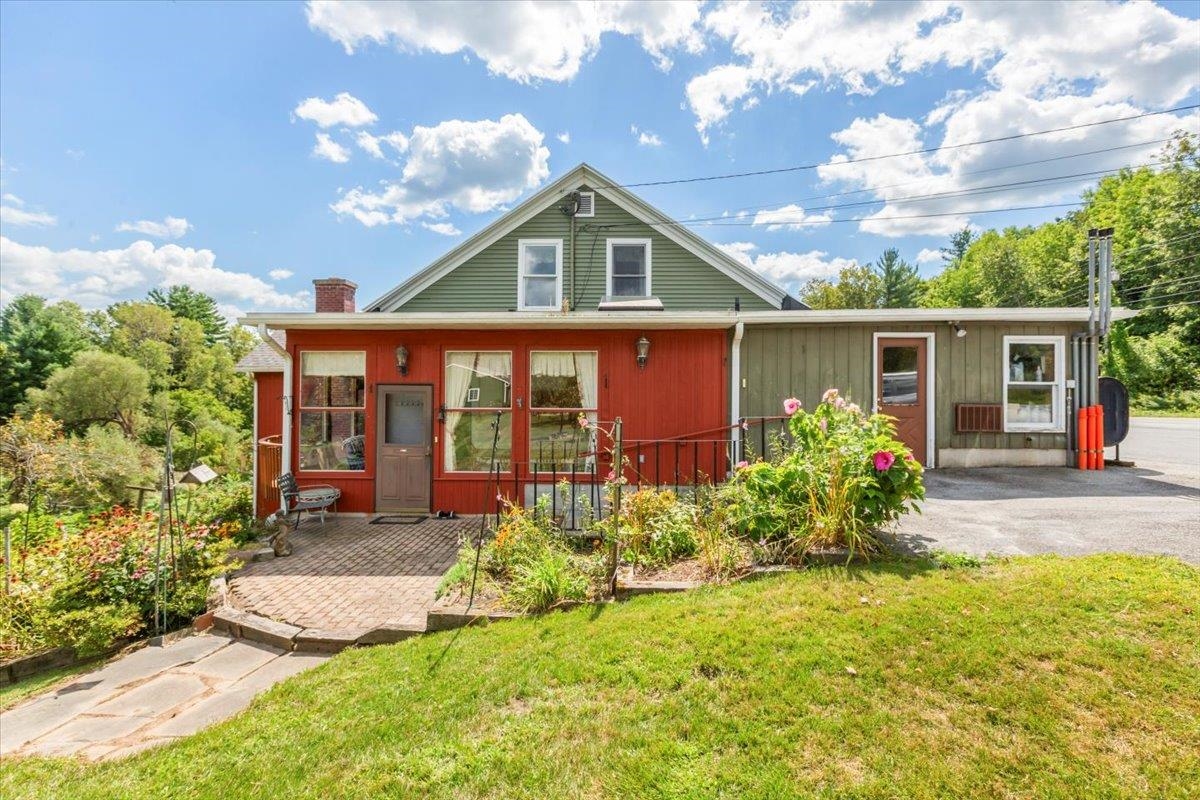 1594 Vt Route 7a Property Photo 8