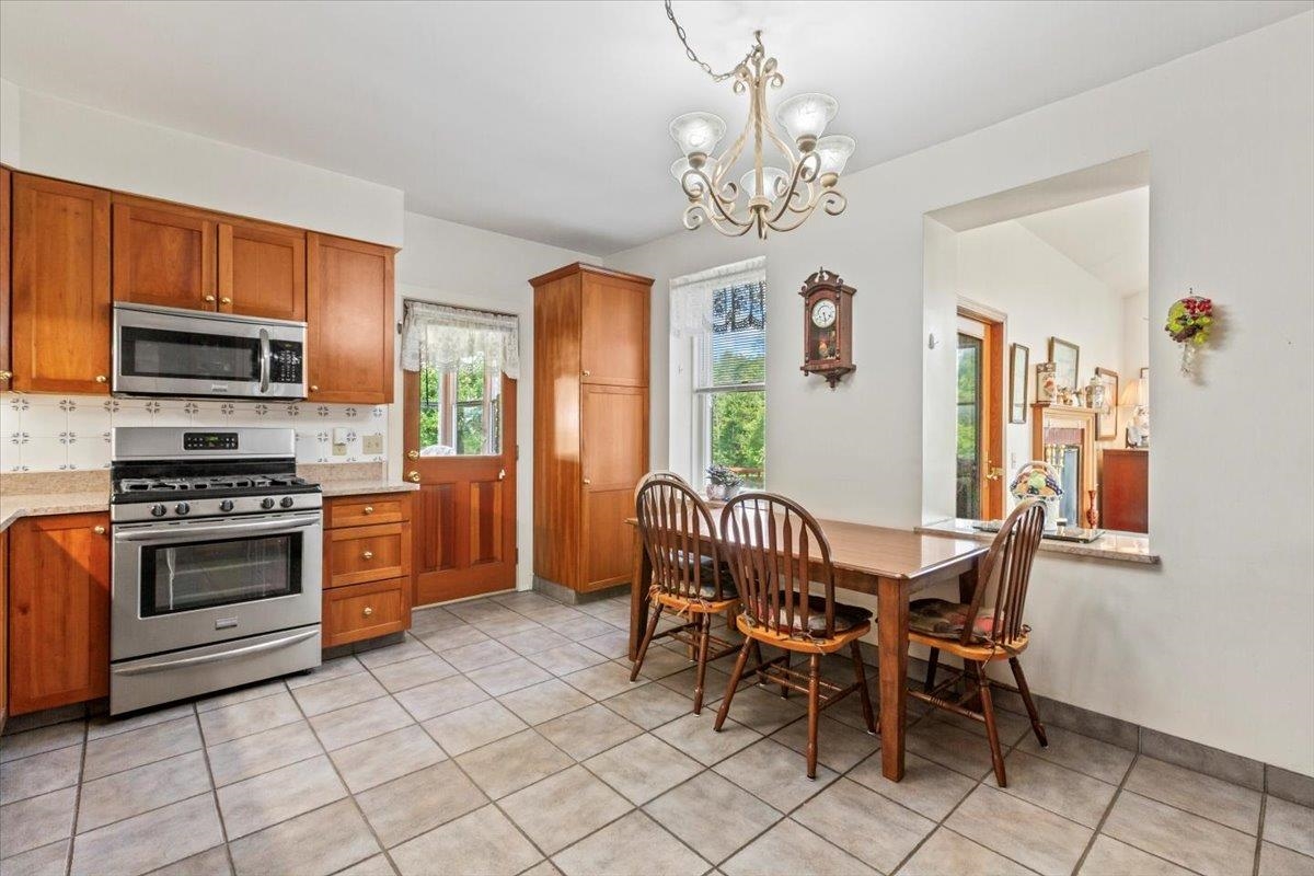 1594 Vt Route 7a Property Photo 22