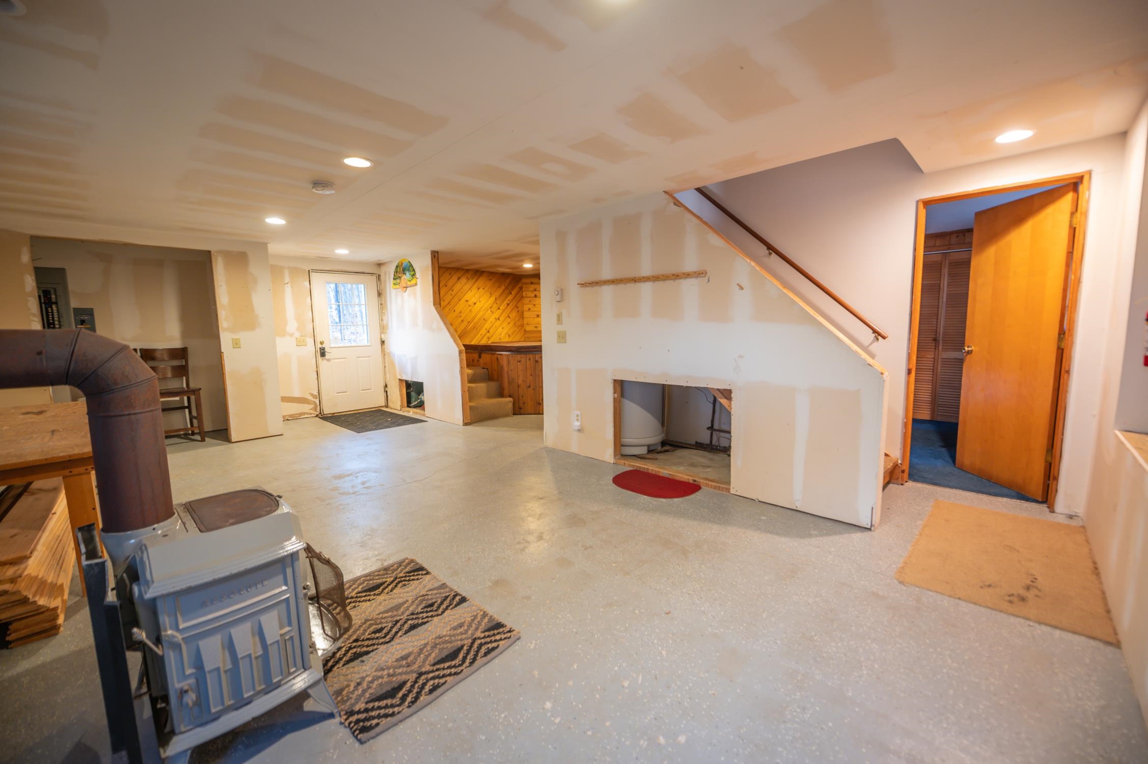12 Lilla Lane Property Photo 15