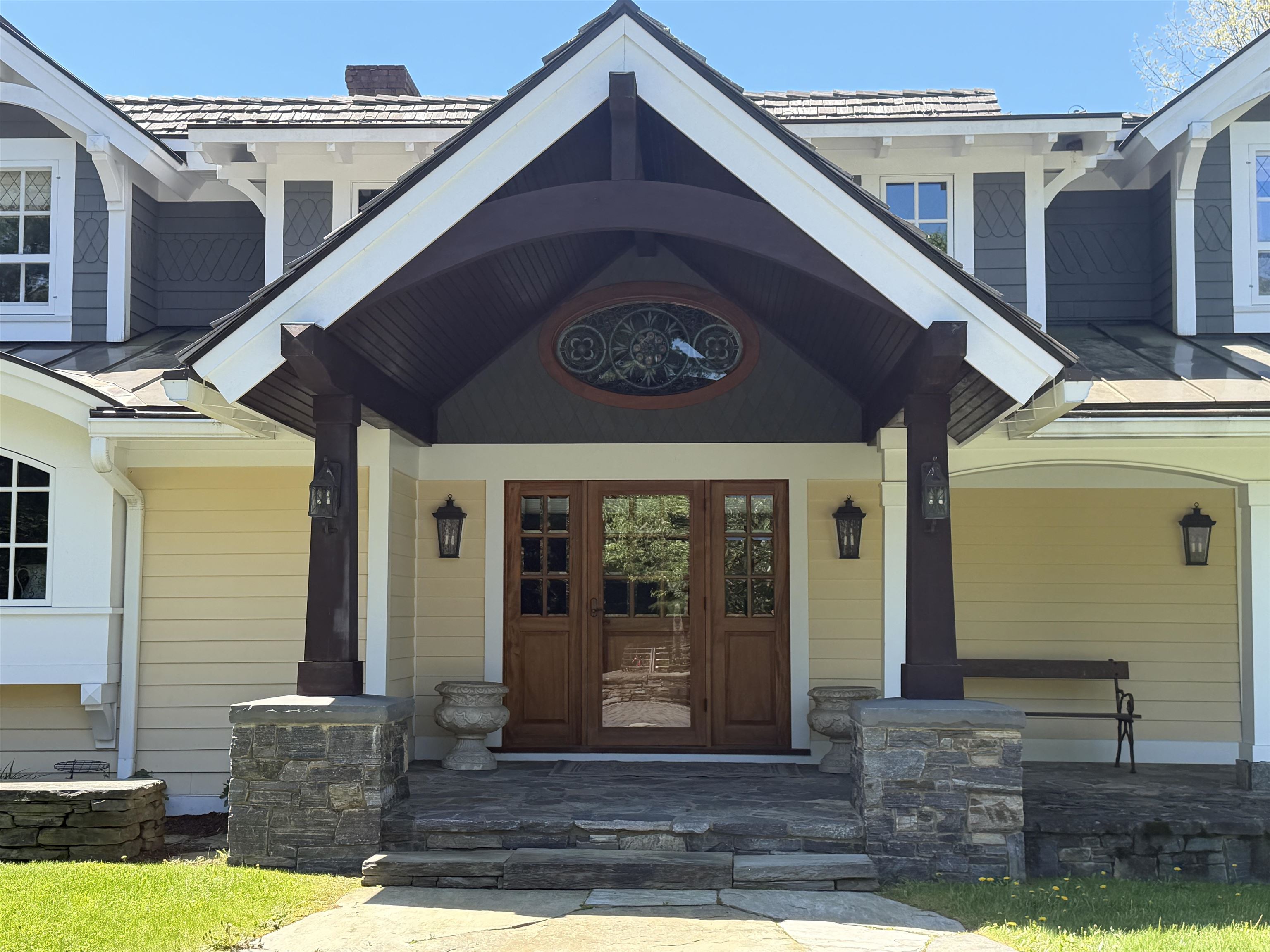 64 Needle Leaf Lane Property Photo 3