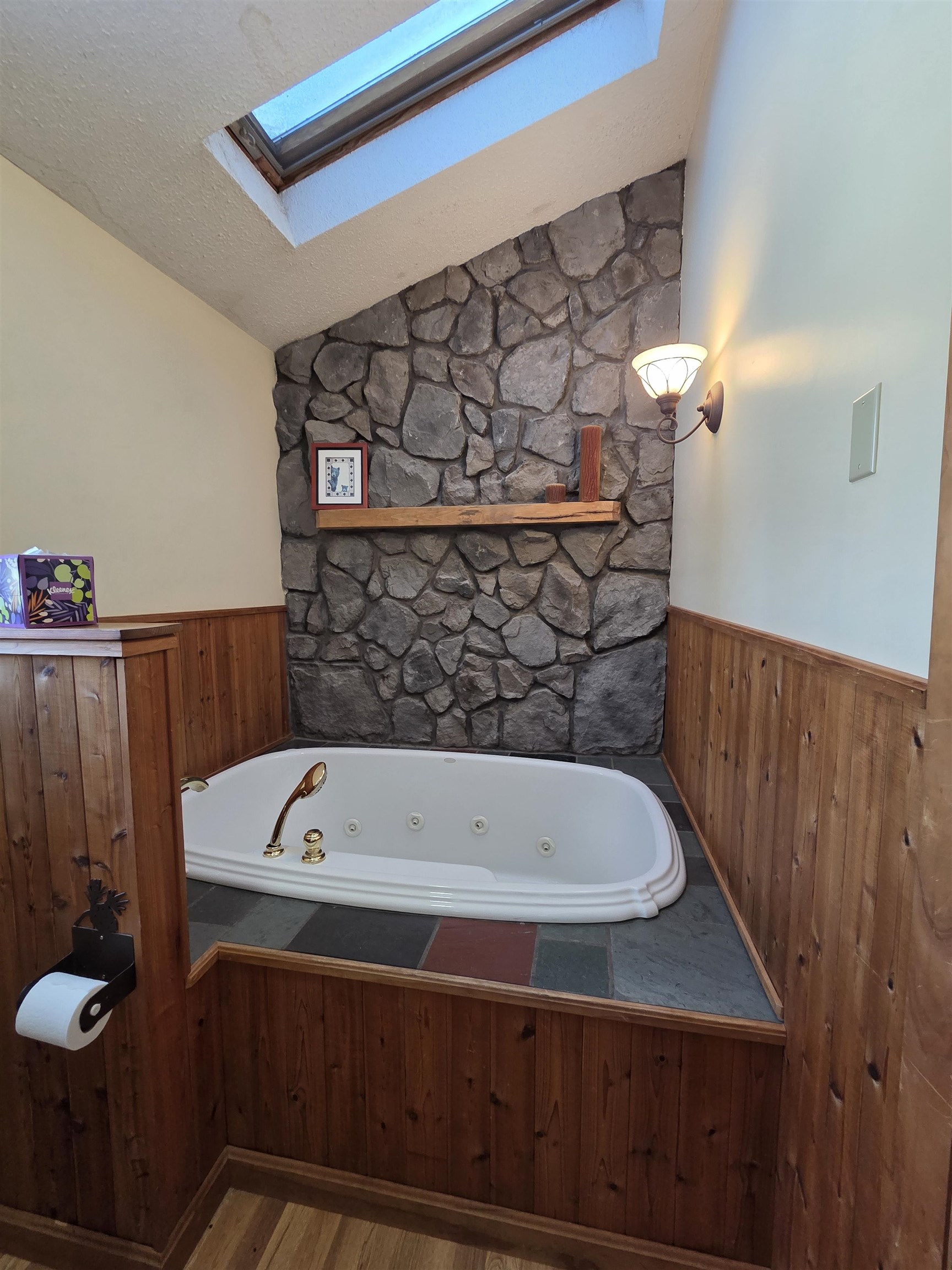 196 Hudson Drive Property Photo 16