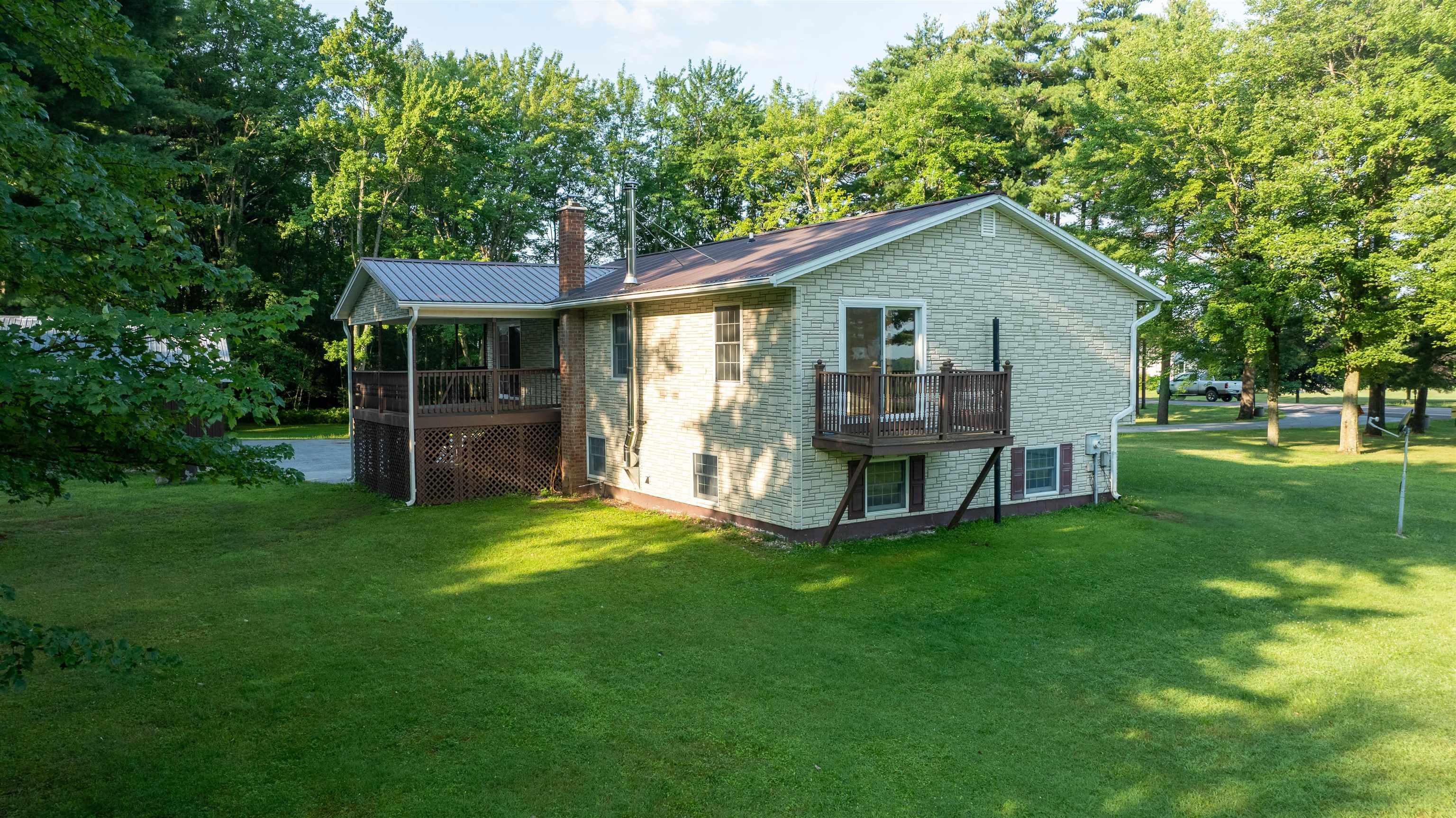 540 Route 7 Property Photo 3