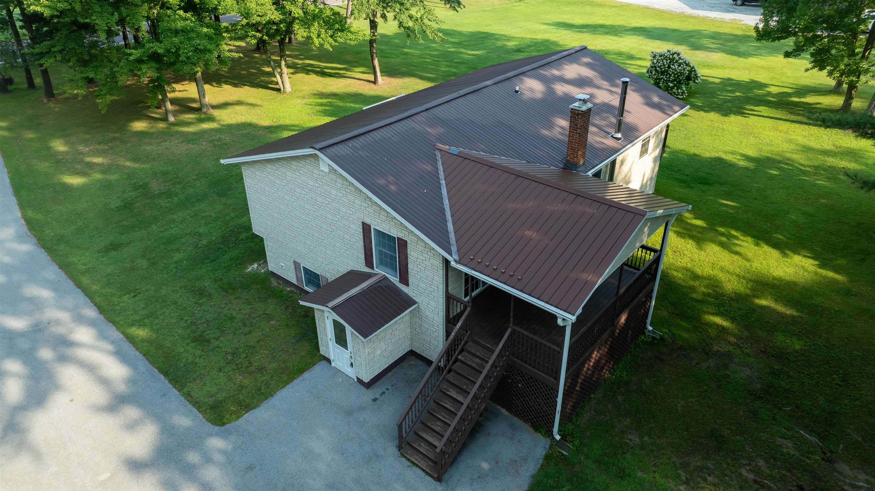 540 Route 7 Property Photo 4