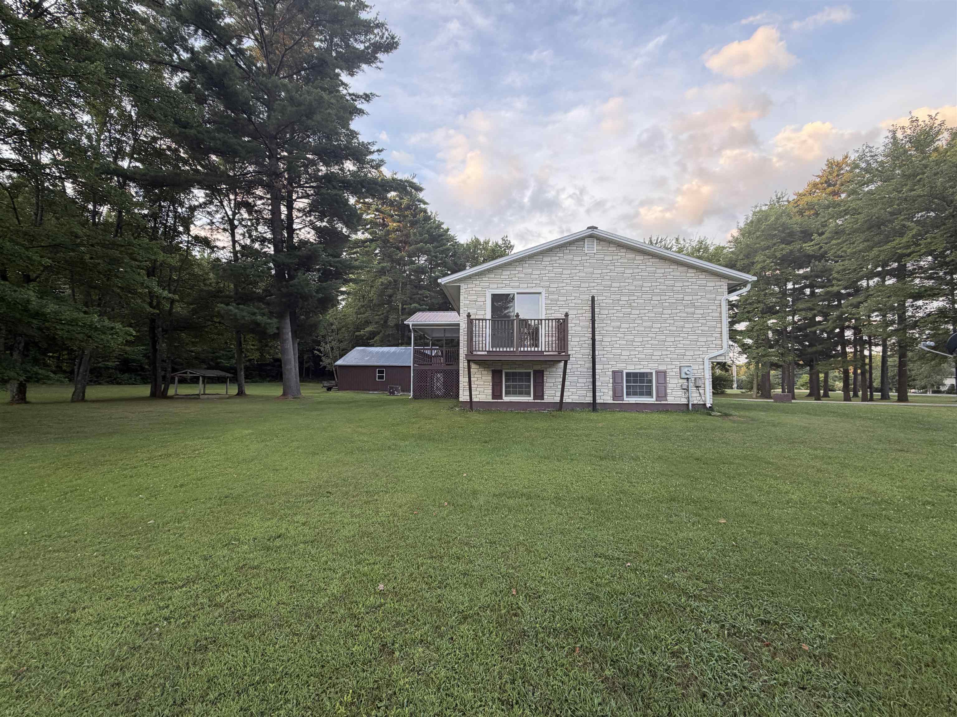 540 Route 7 Property Photo 14