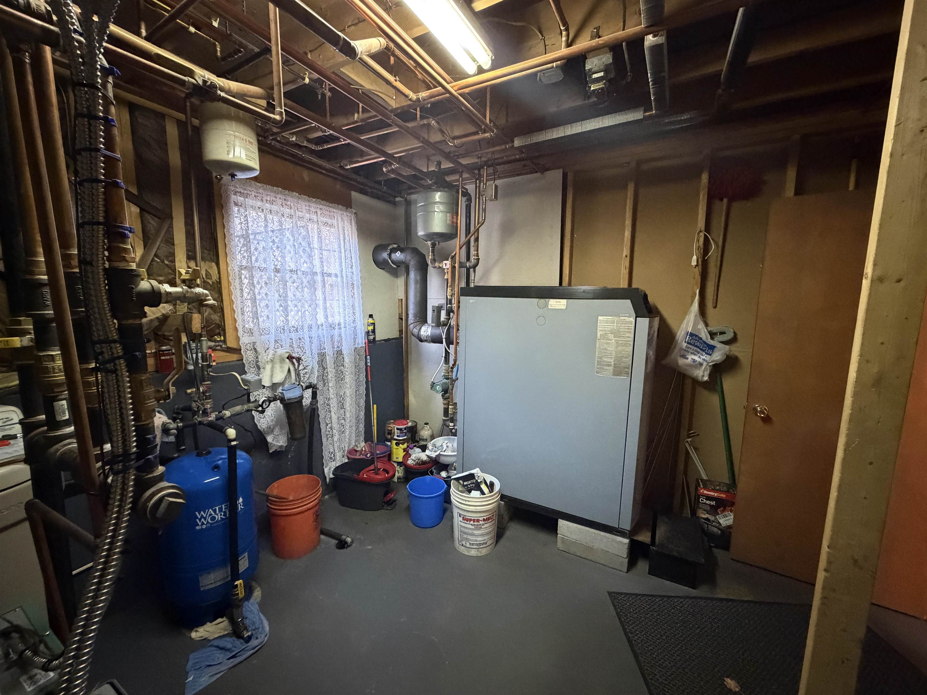 540 Route 7 Property Photo 27