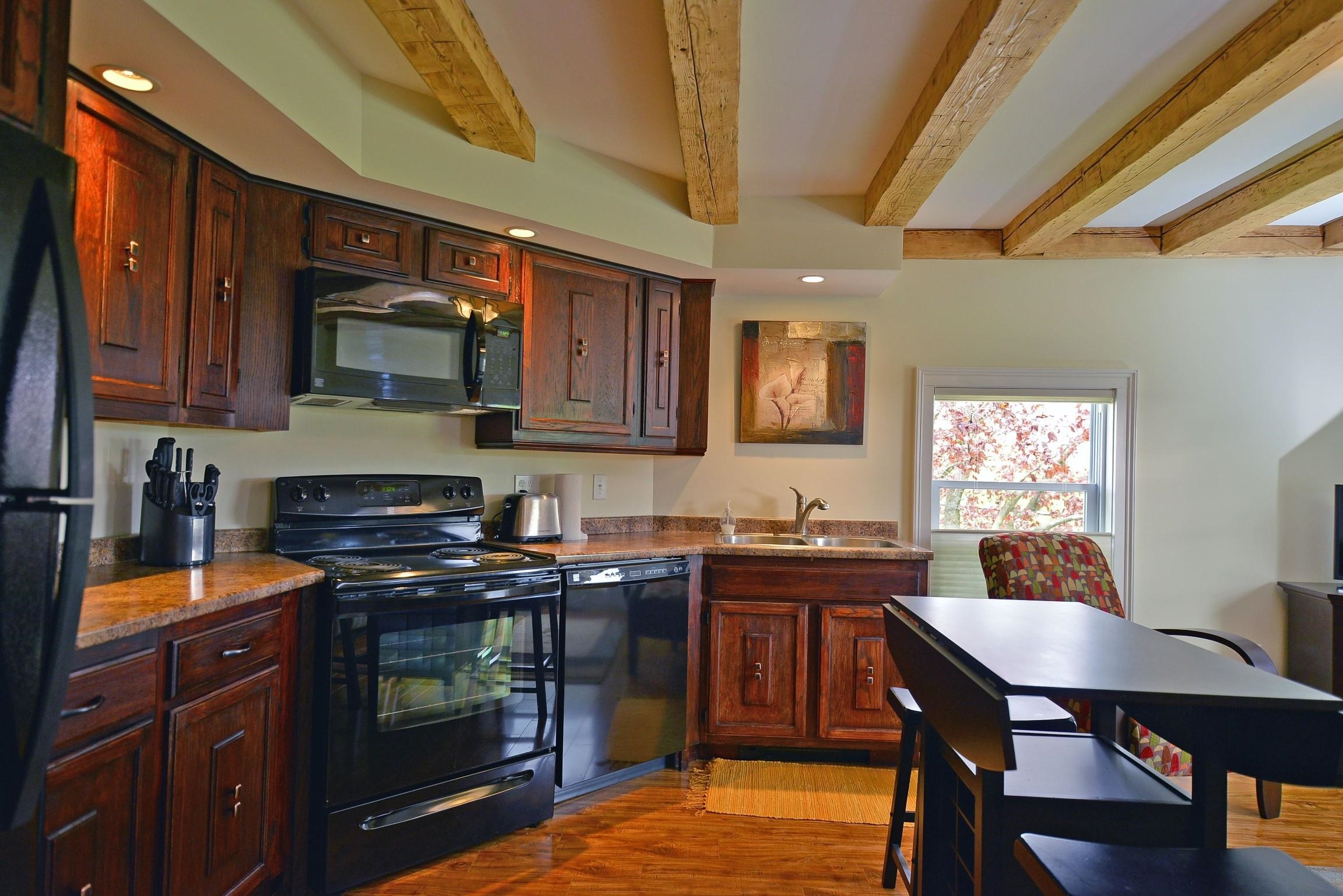 1035 Us Route 5 Property Photo 14