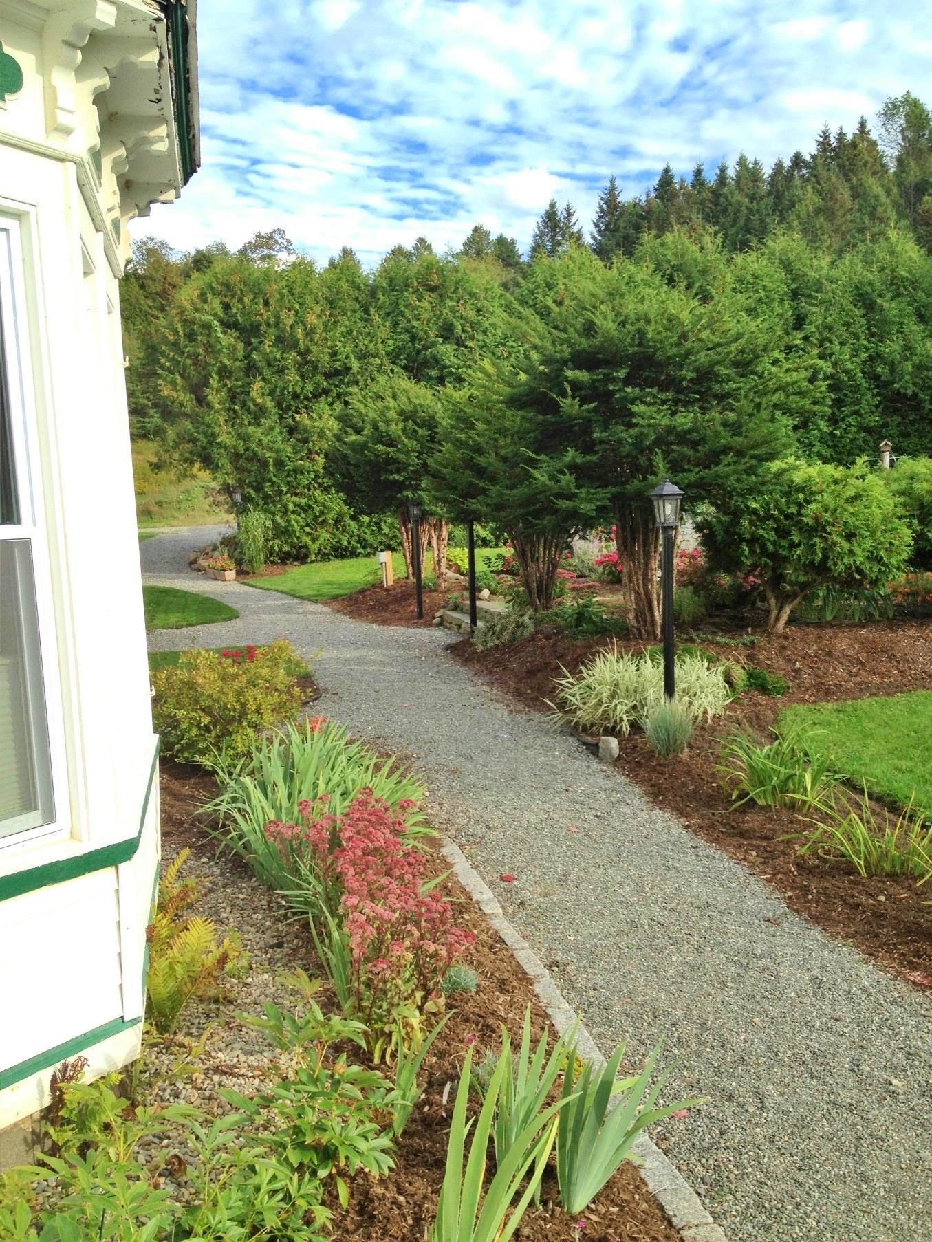 1035 Us Route 5 Property Photo 27