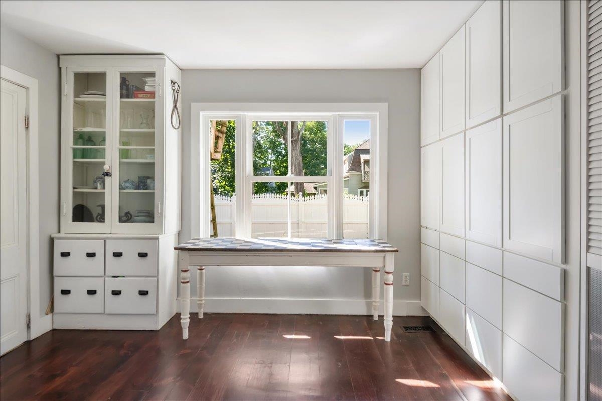 29 Maple Street Property Photo 20