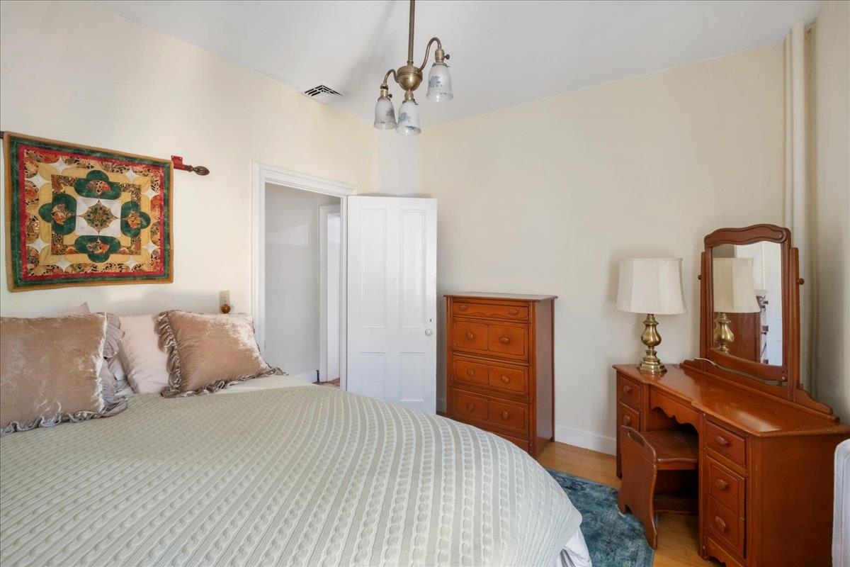 29 Maple Street Property Photo 36