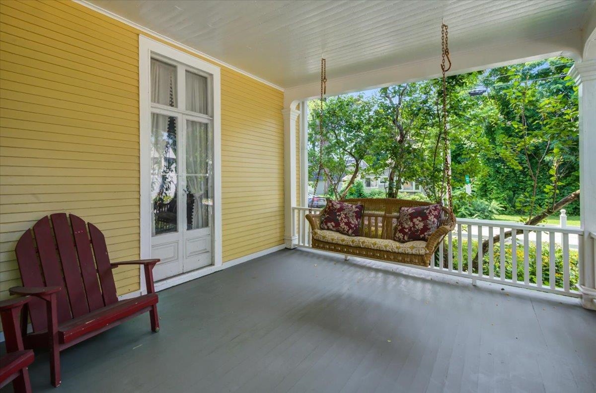 29 Maple Street Property Photo 41