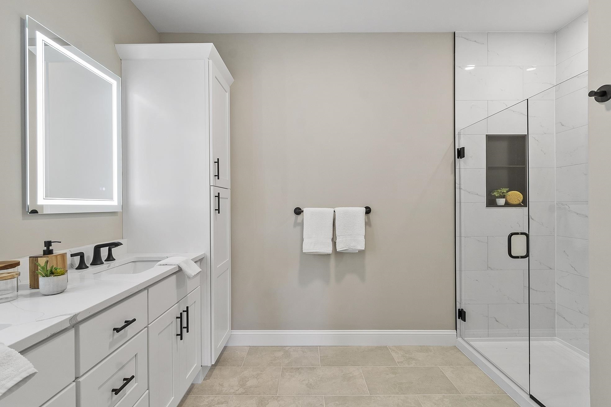 10100 S Willow Street Property Photo 19