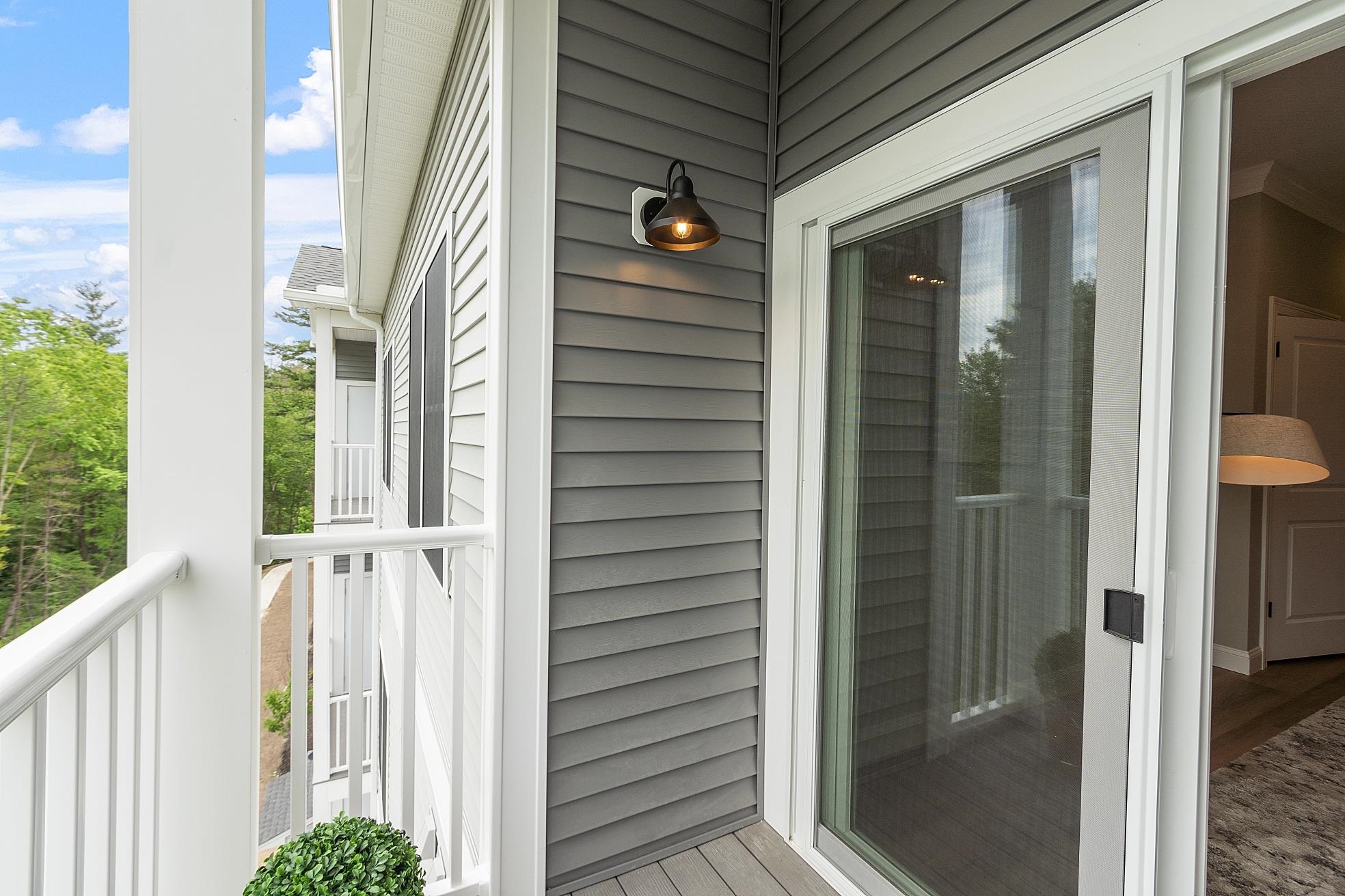 10100 S Willow Street Property Photo 25
