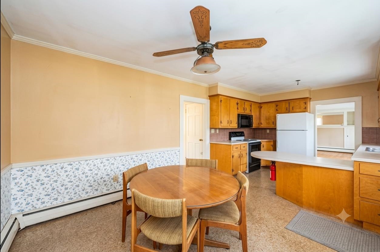 1 Exeter Road Property Photo 9