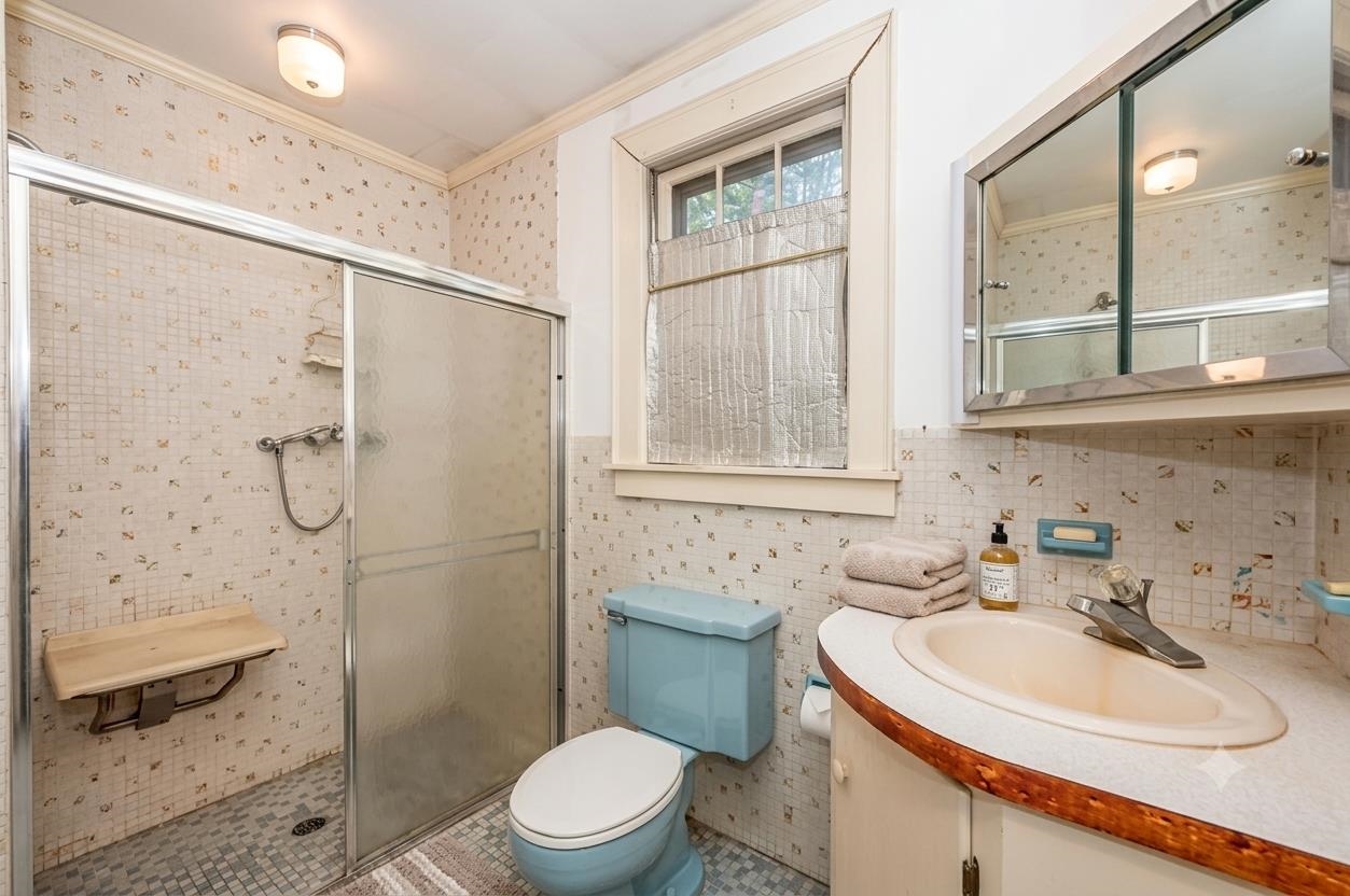 1 Exeter Road Property Photo 15