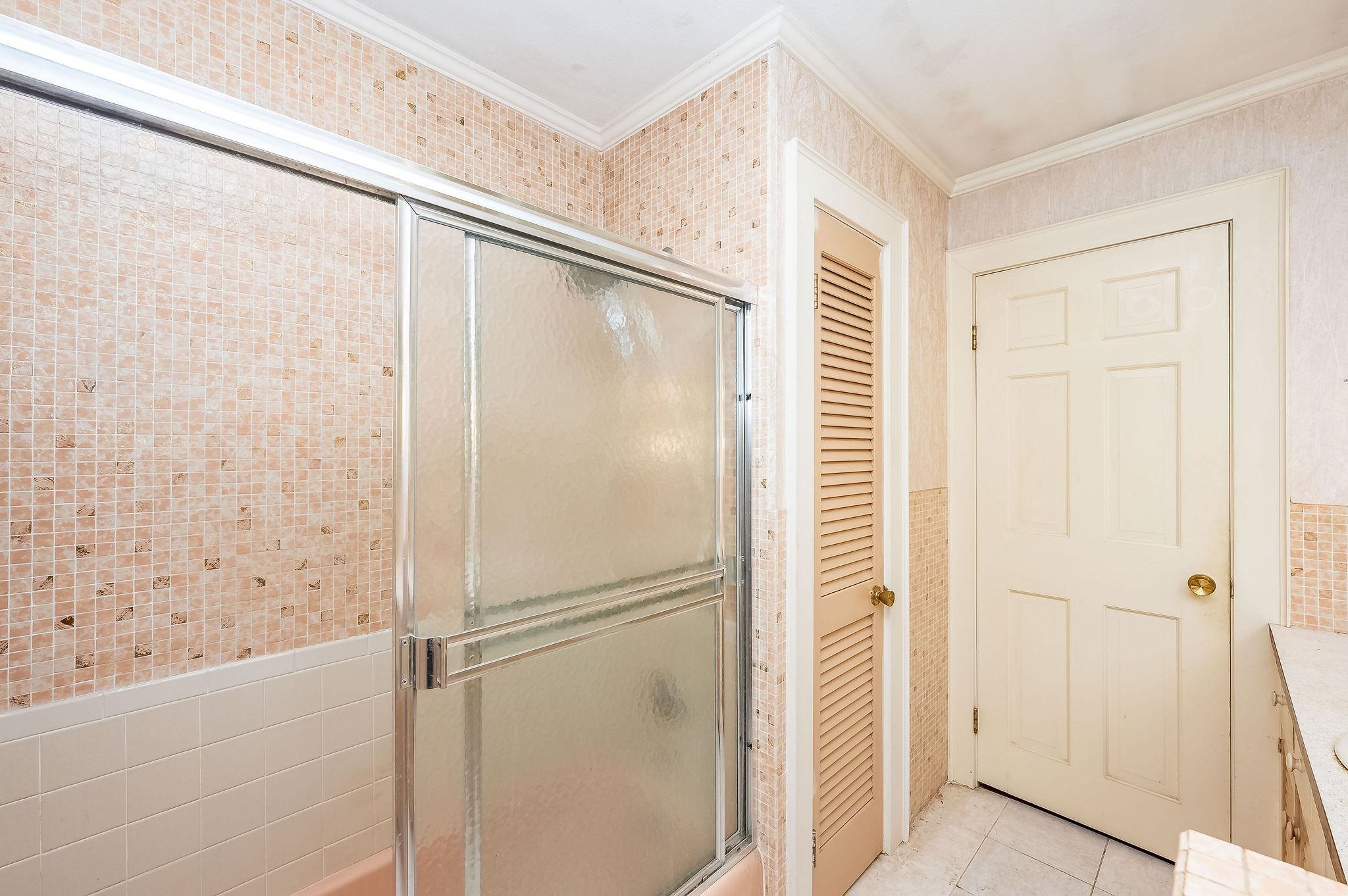 1 Exeter Road Property Photo 24
