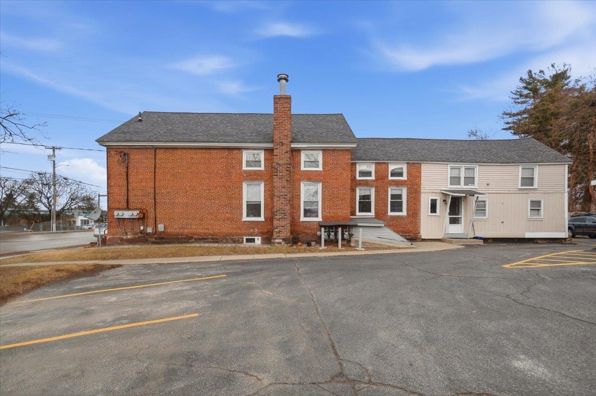 938-950 Shelburne Road Property Photo 6
