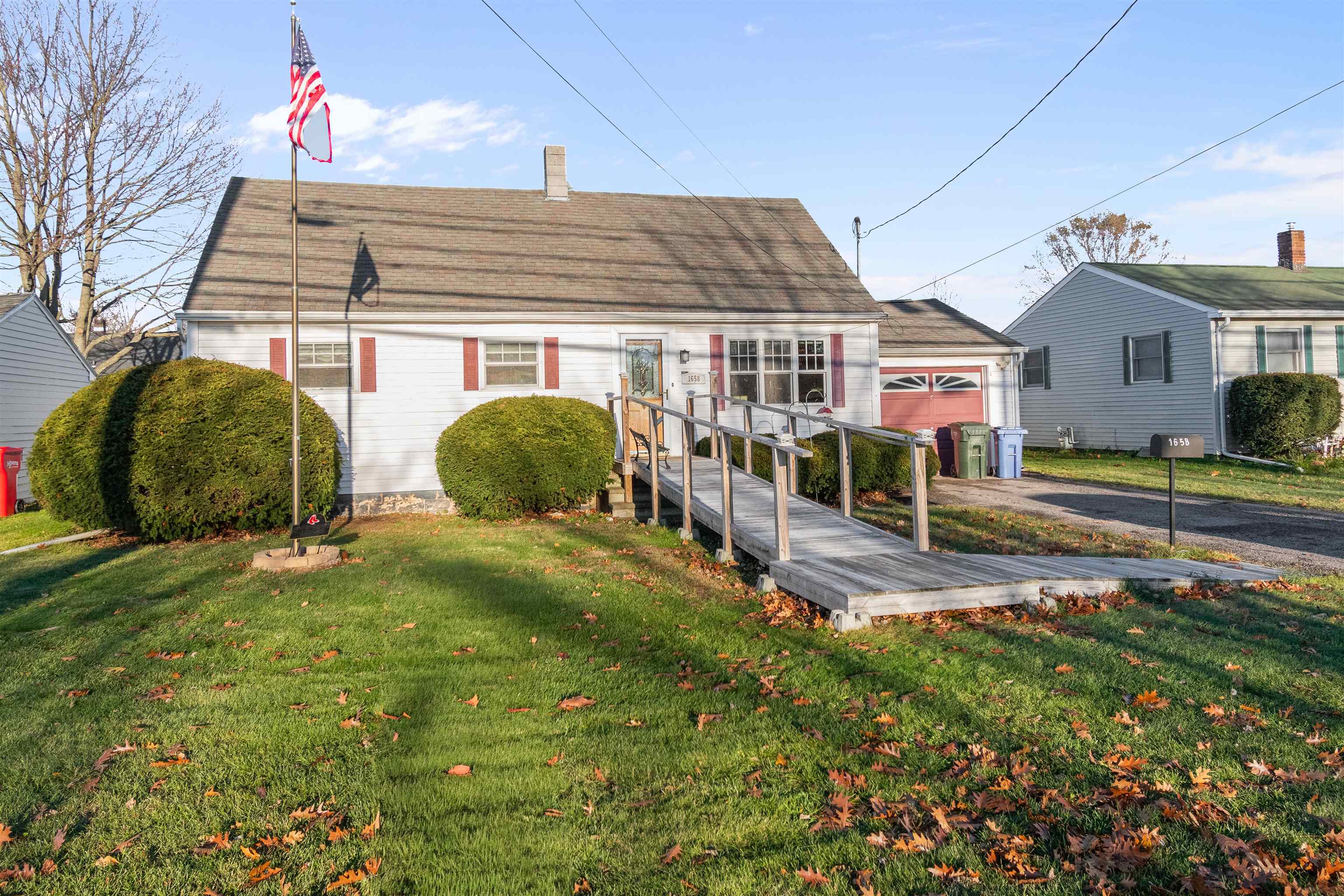1658 North Avenue Property Photo 1