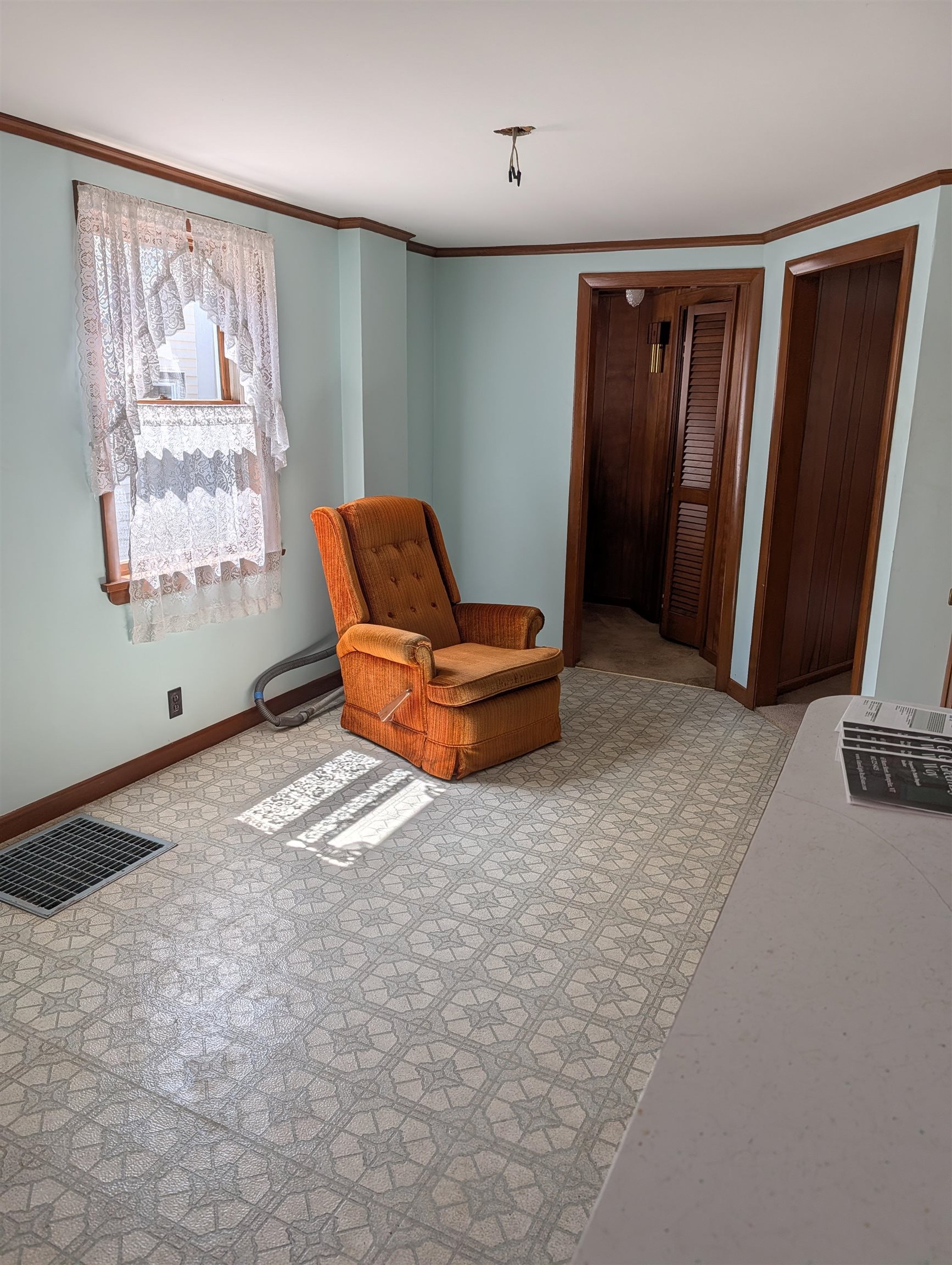 10 Jay Street Property Photo 7