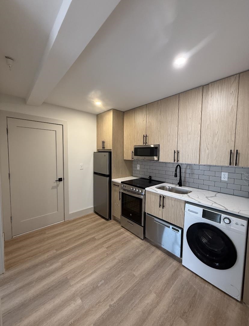 131 Church Street Property Photo 3