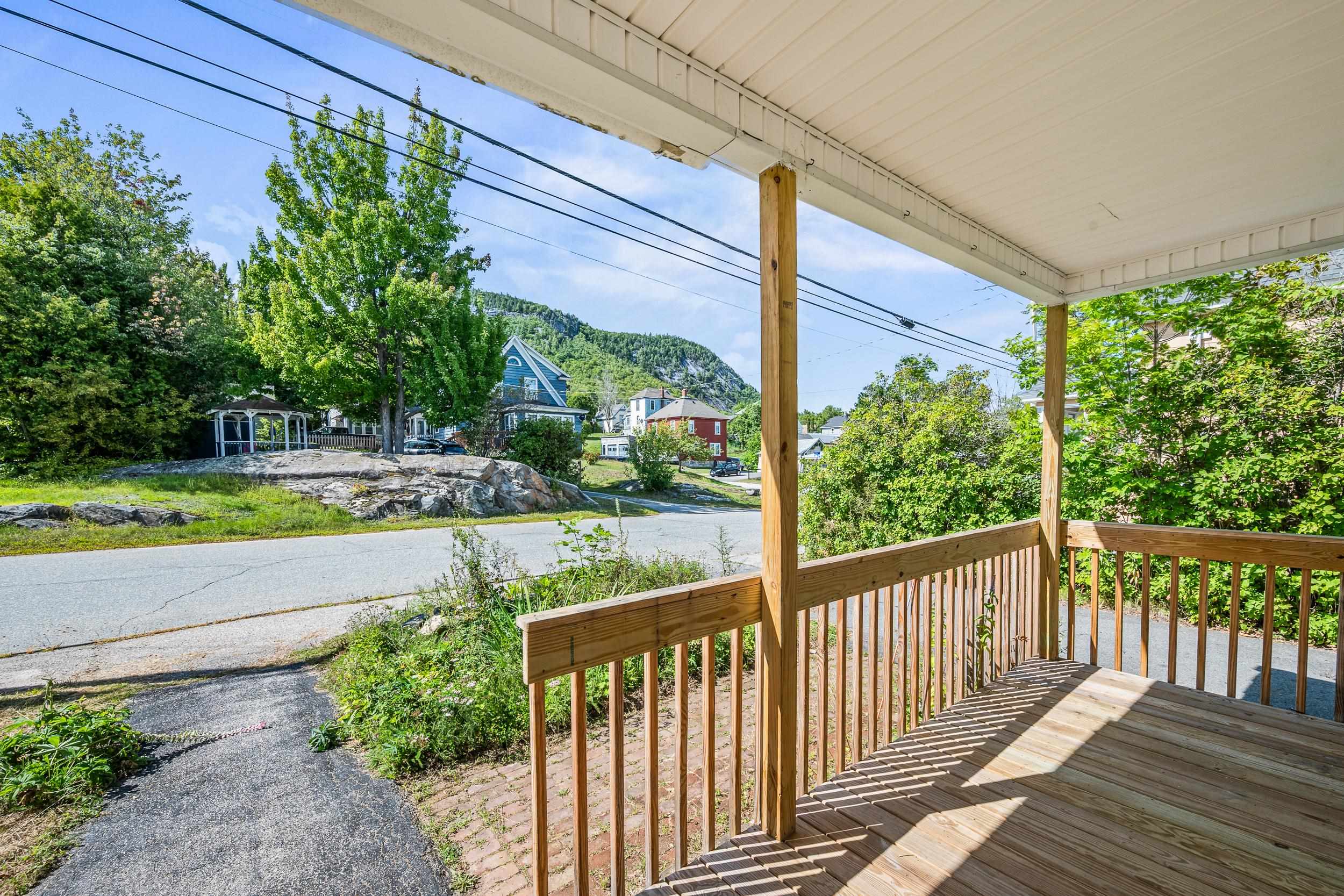 484 First Avenue Property Photo 25