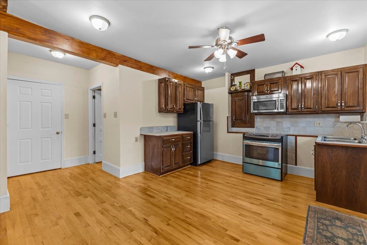 15 Kent Street Property Photo 36