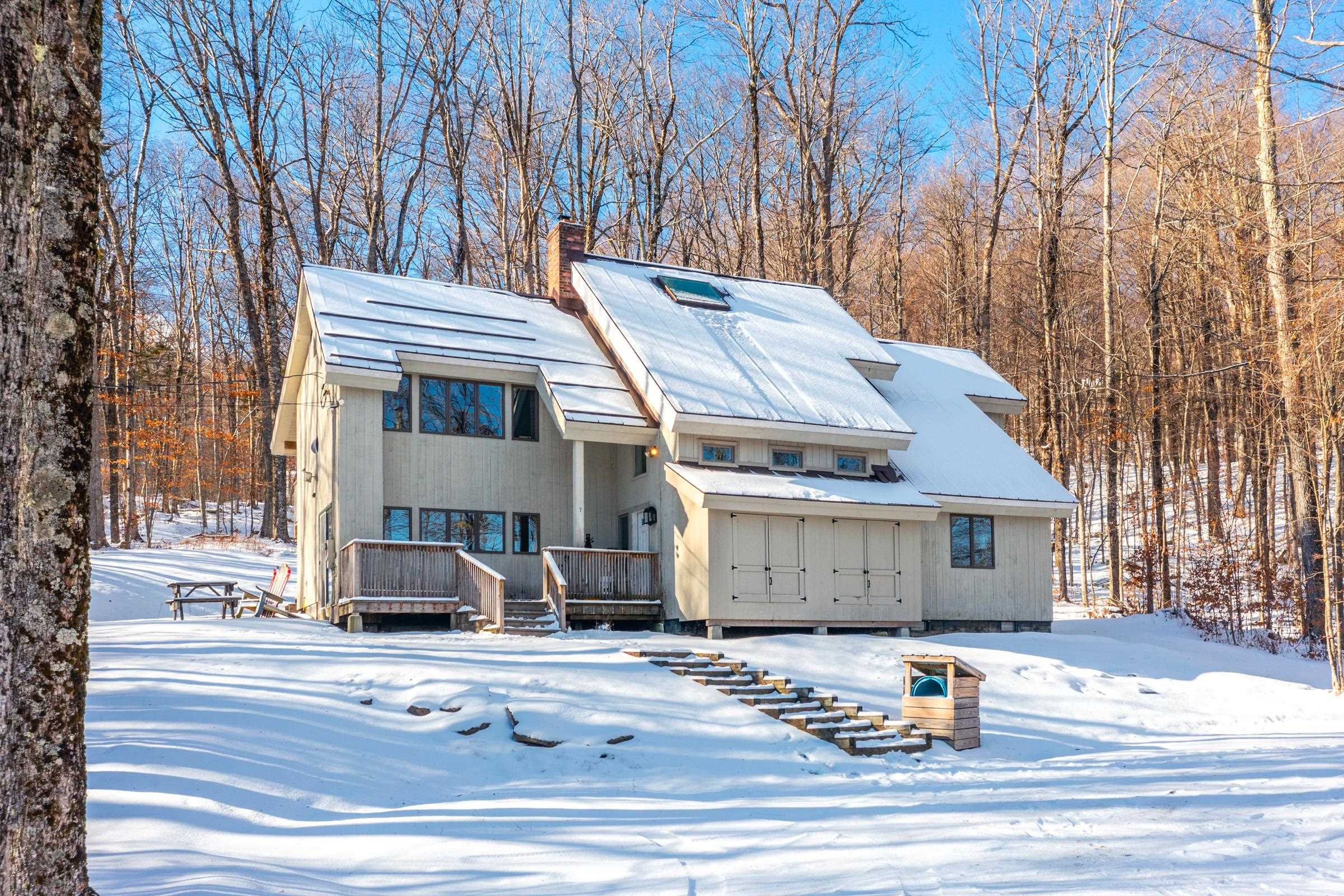 7 Roundtree Road Property Photo 3