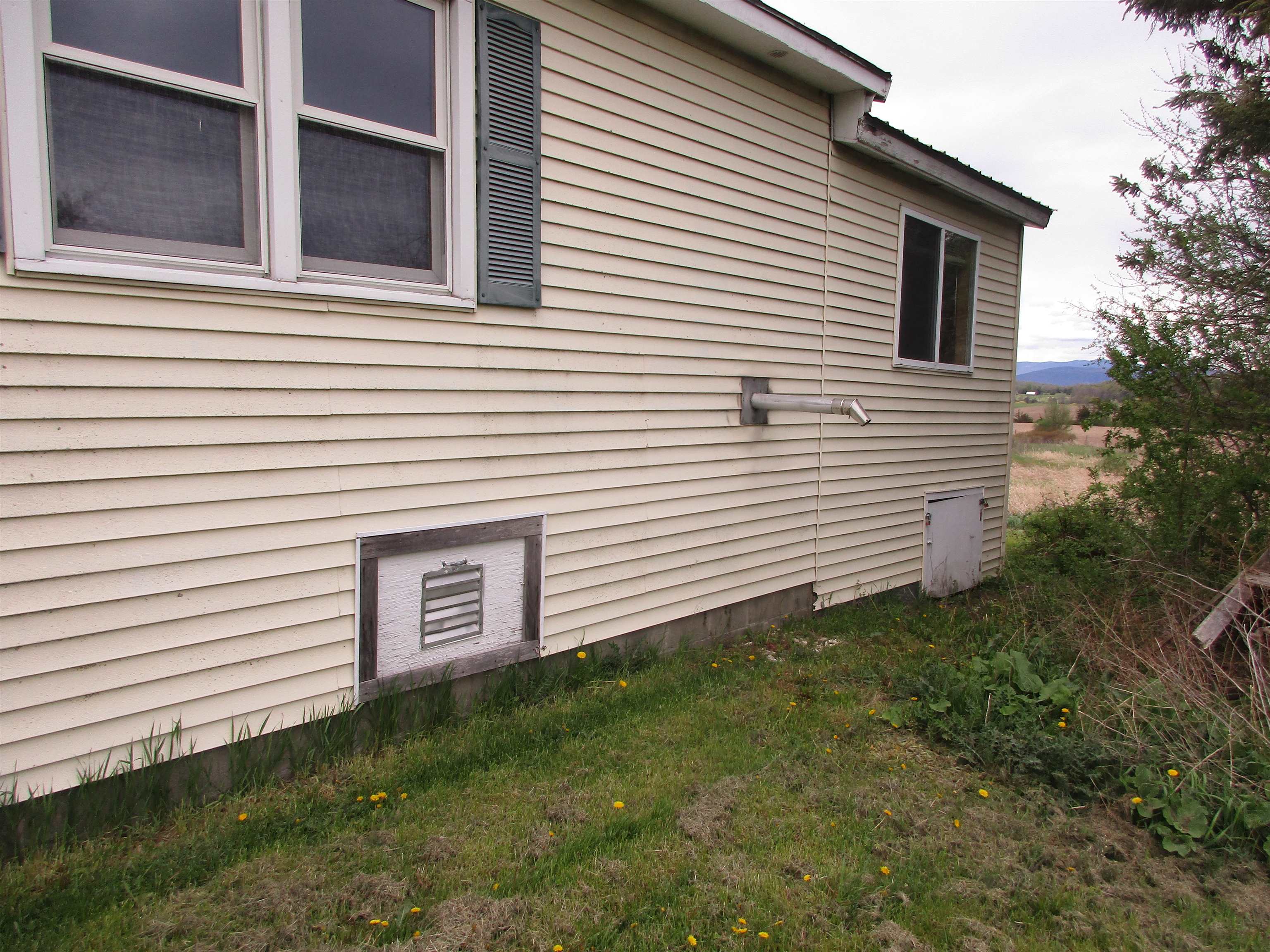 56 Danyow Drive Property Photo 18