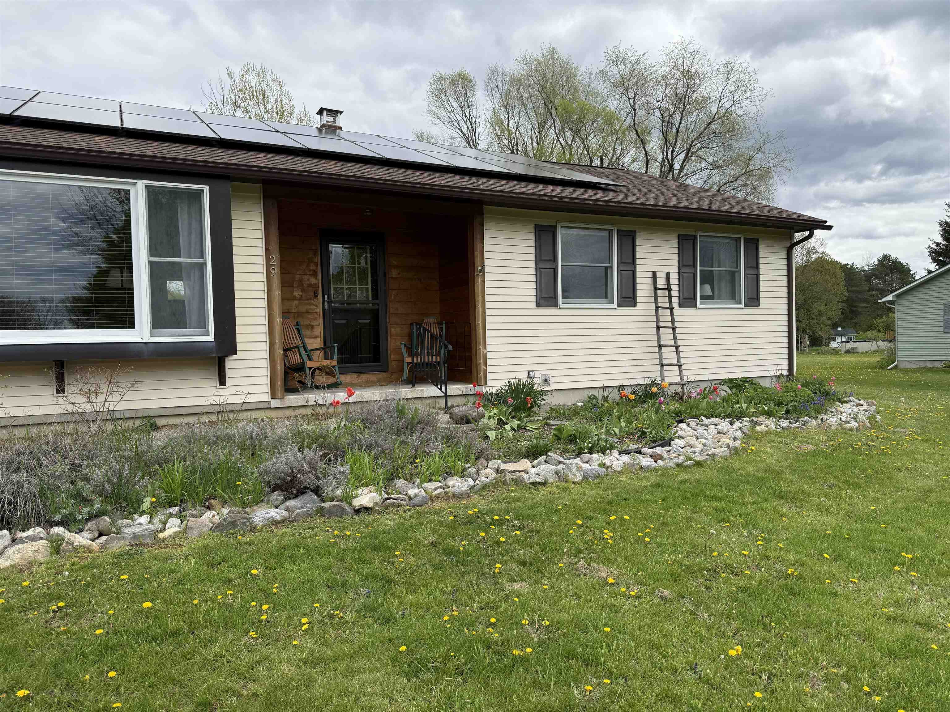 29 Mount Pleasant Drive Property Photo 3