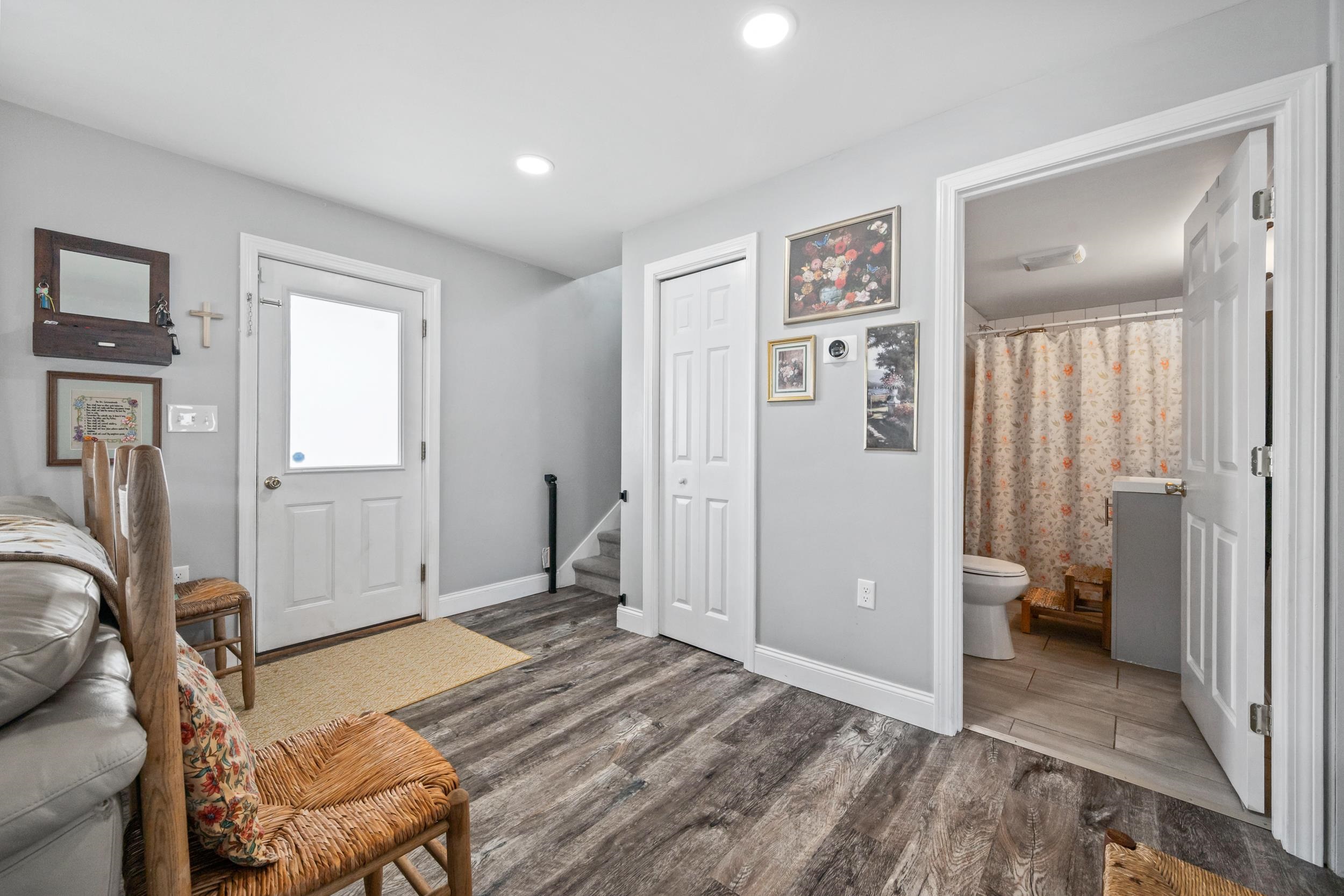 193 Willow Street Property Photo 8