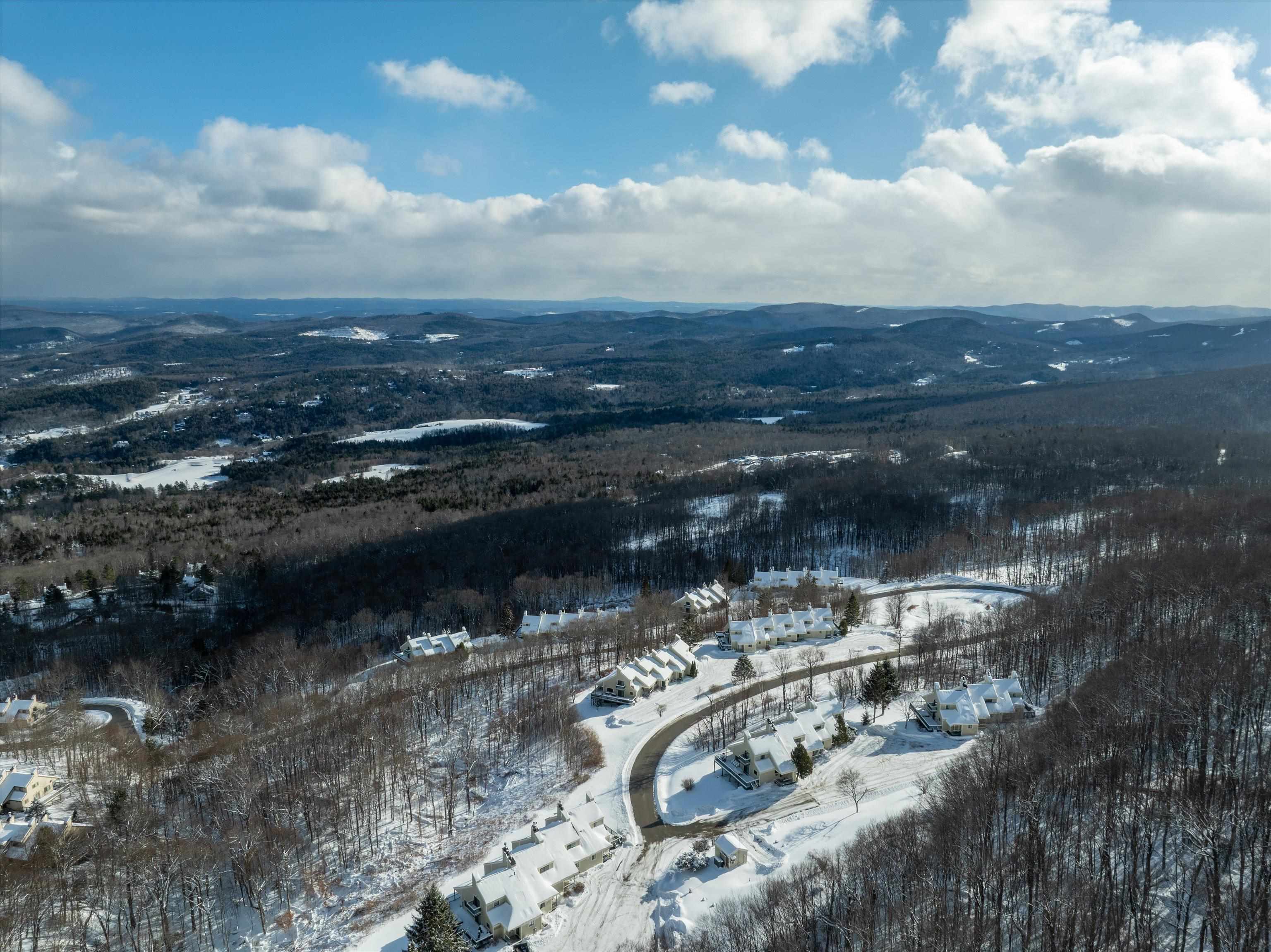 101 Okemo Trailside Extension Property Photo 33