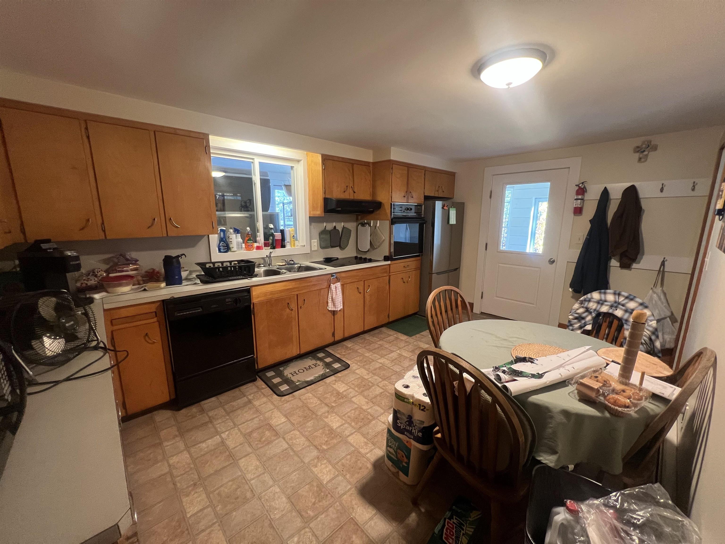3803 Woodstock Road Property Photo 7