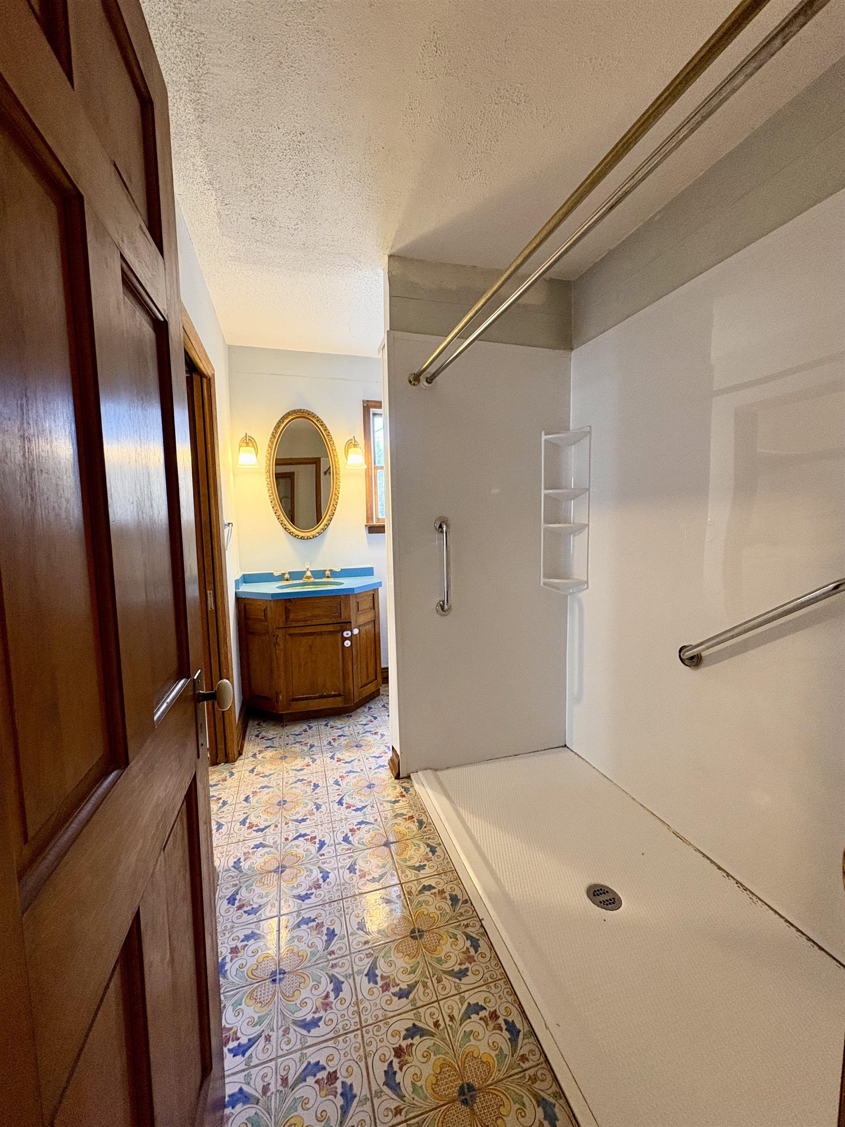 150 Swift Street Property Photo 27