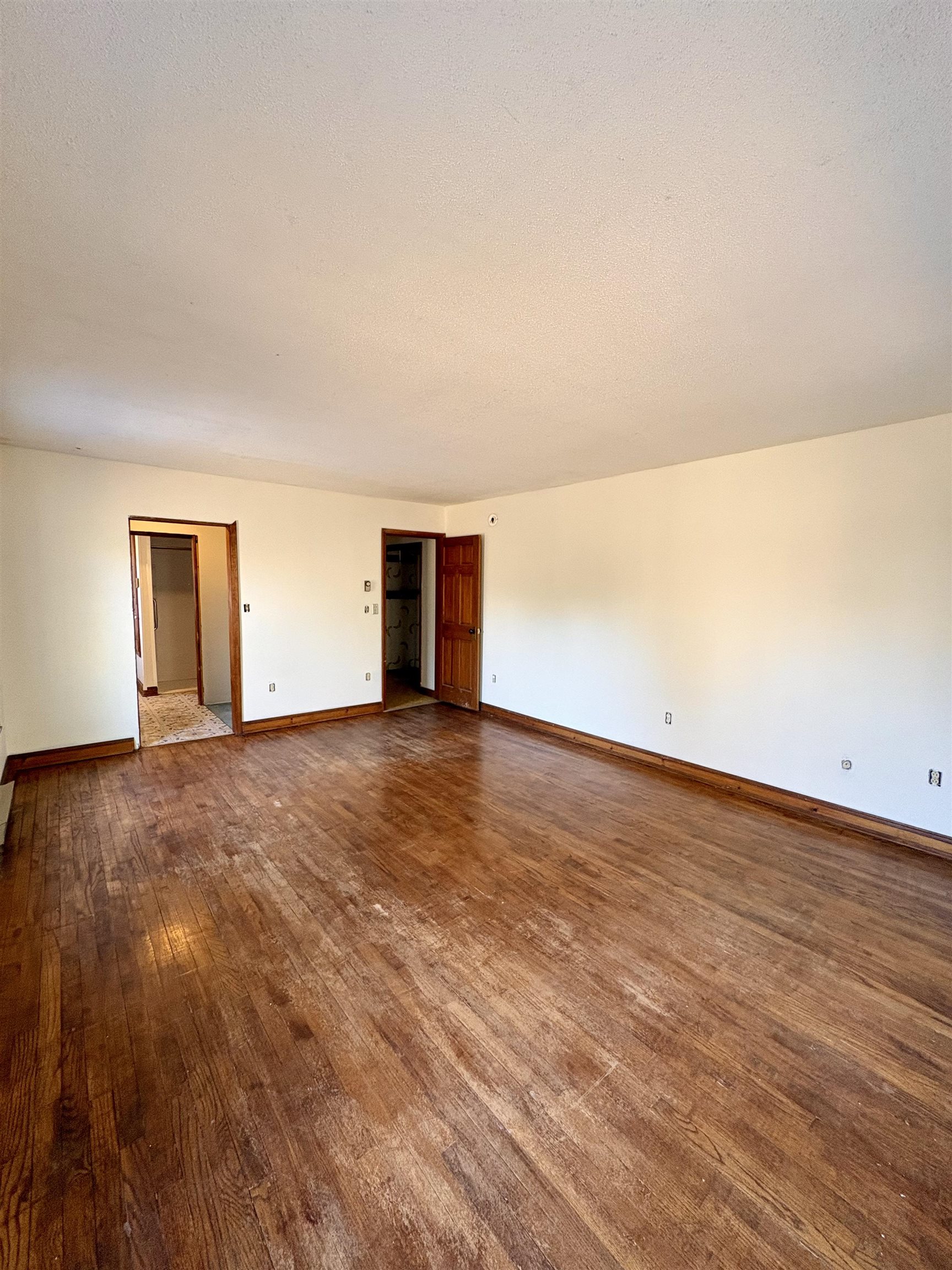 150 Swift Street Property Photo 35