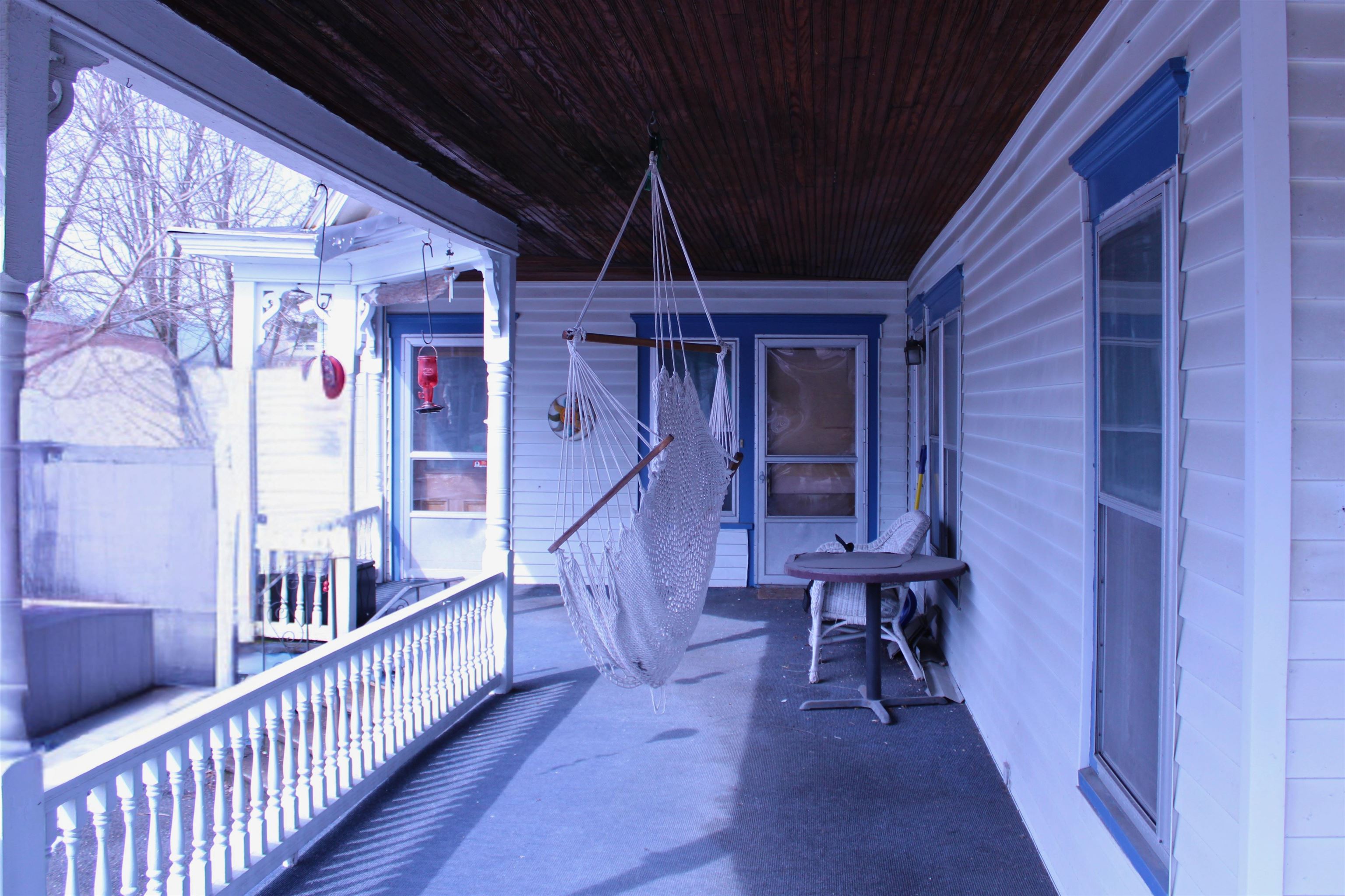 127 Main Street Property Photo 10