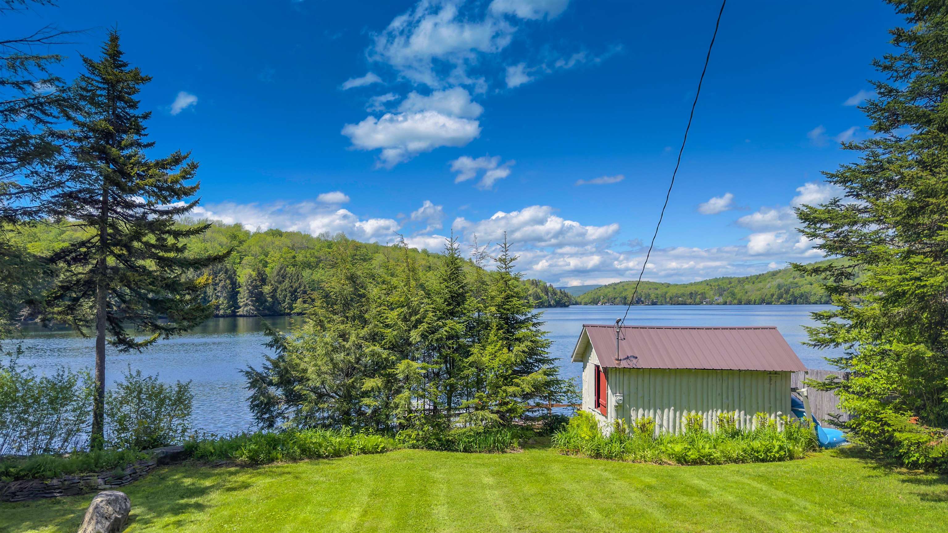 197 Lake Raponda Road Property Photo 2