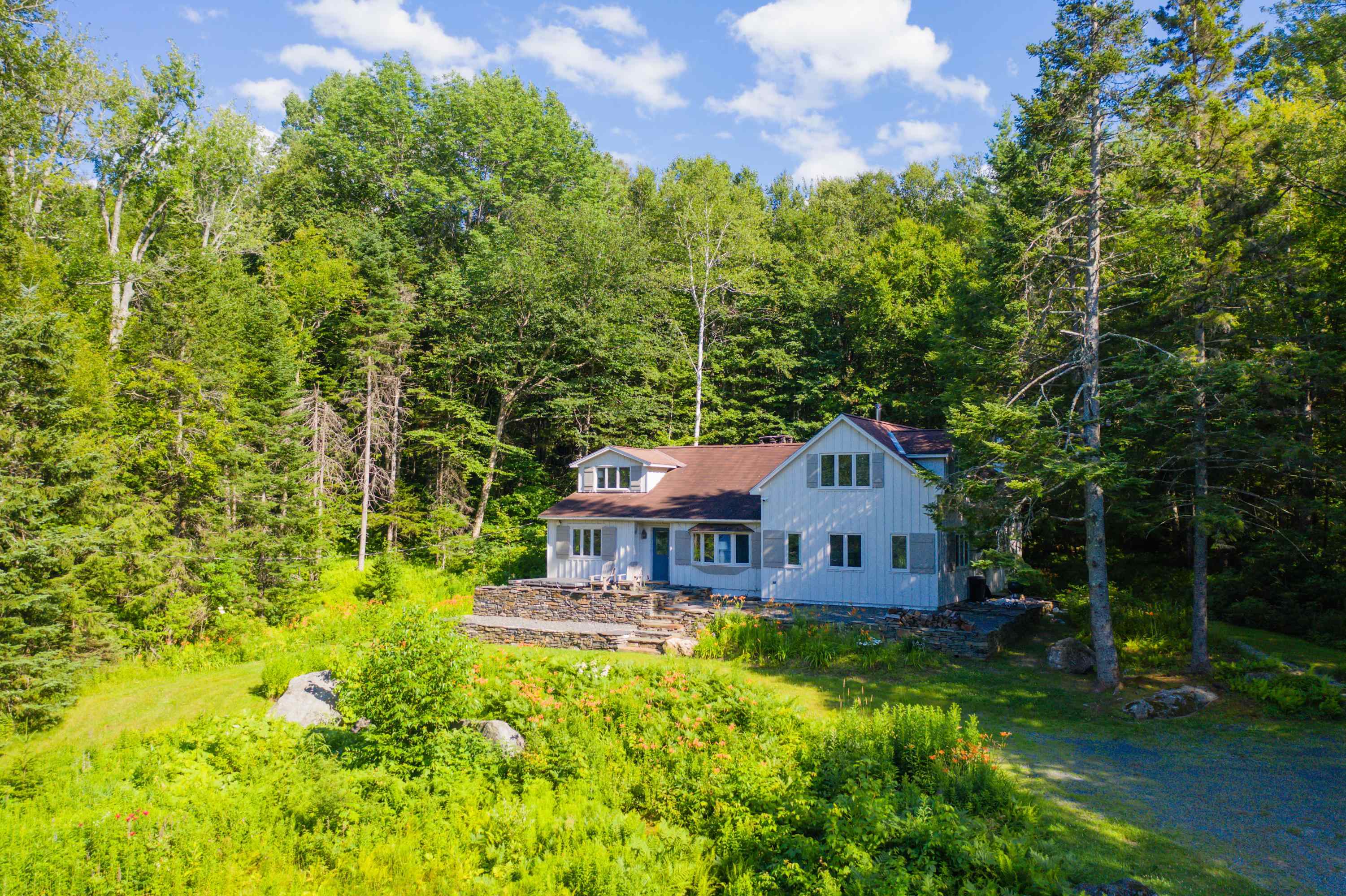 197 Lake Raponda Road Property Photo 4