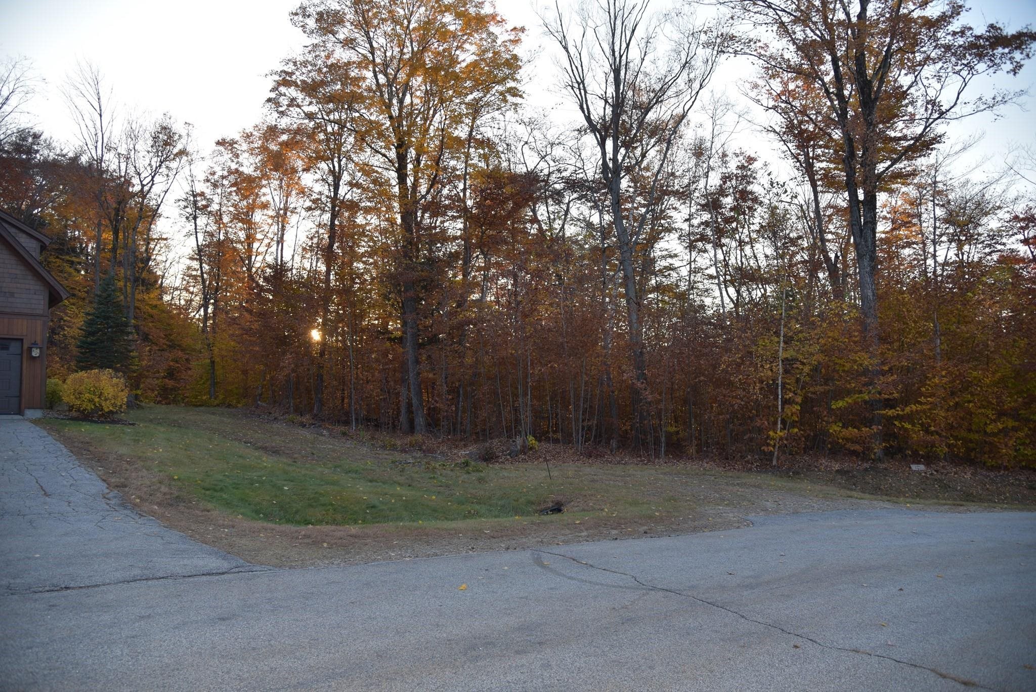 16 Yellow Birch Circle Property Photo 2
