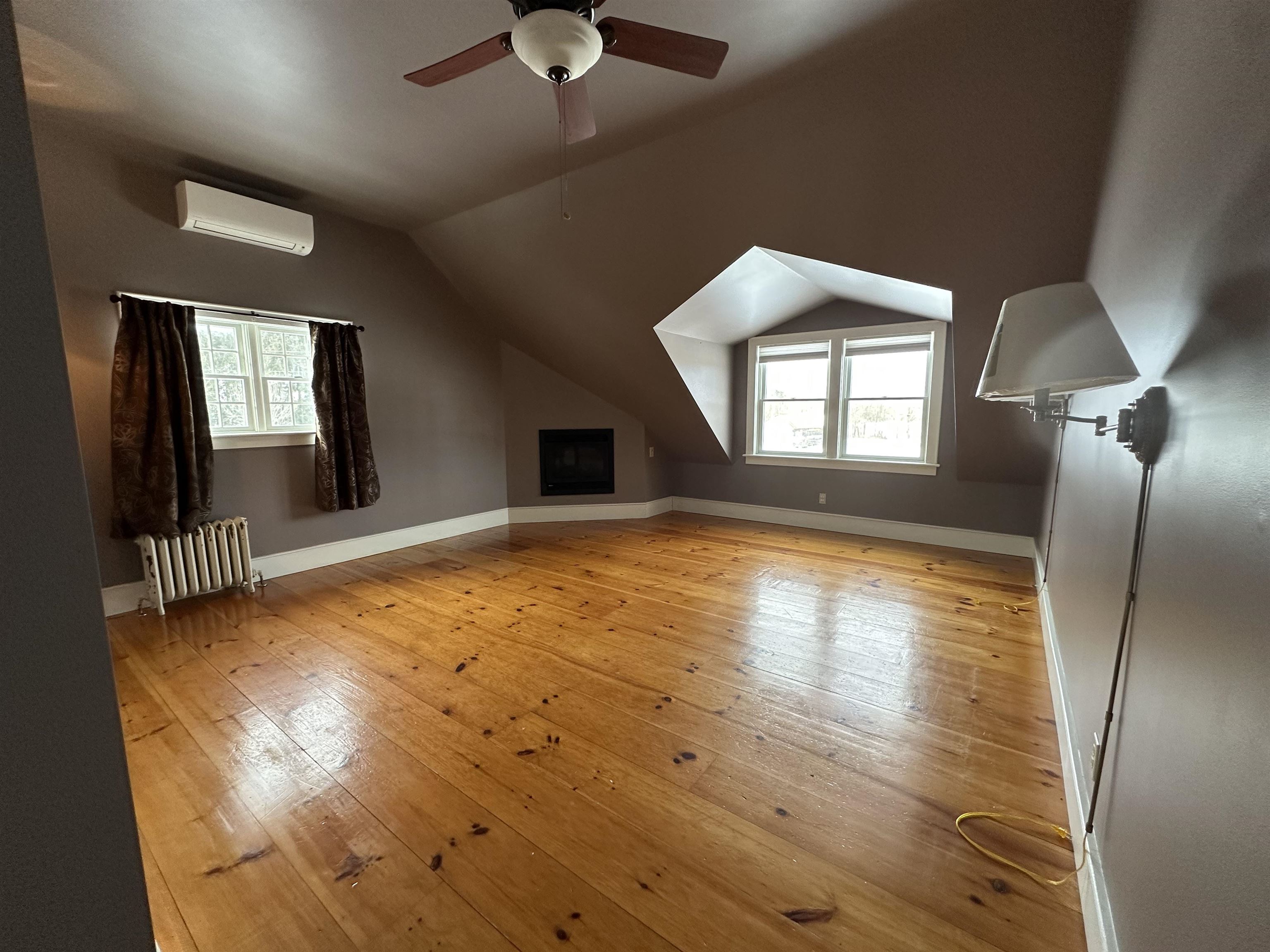 2112 Middle Road Property Photo 39