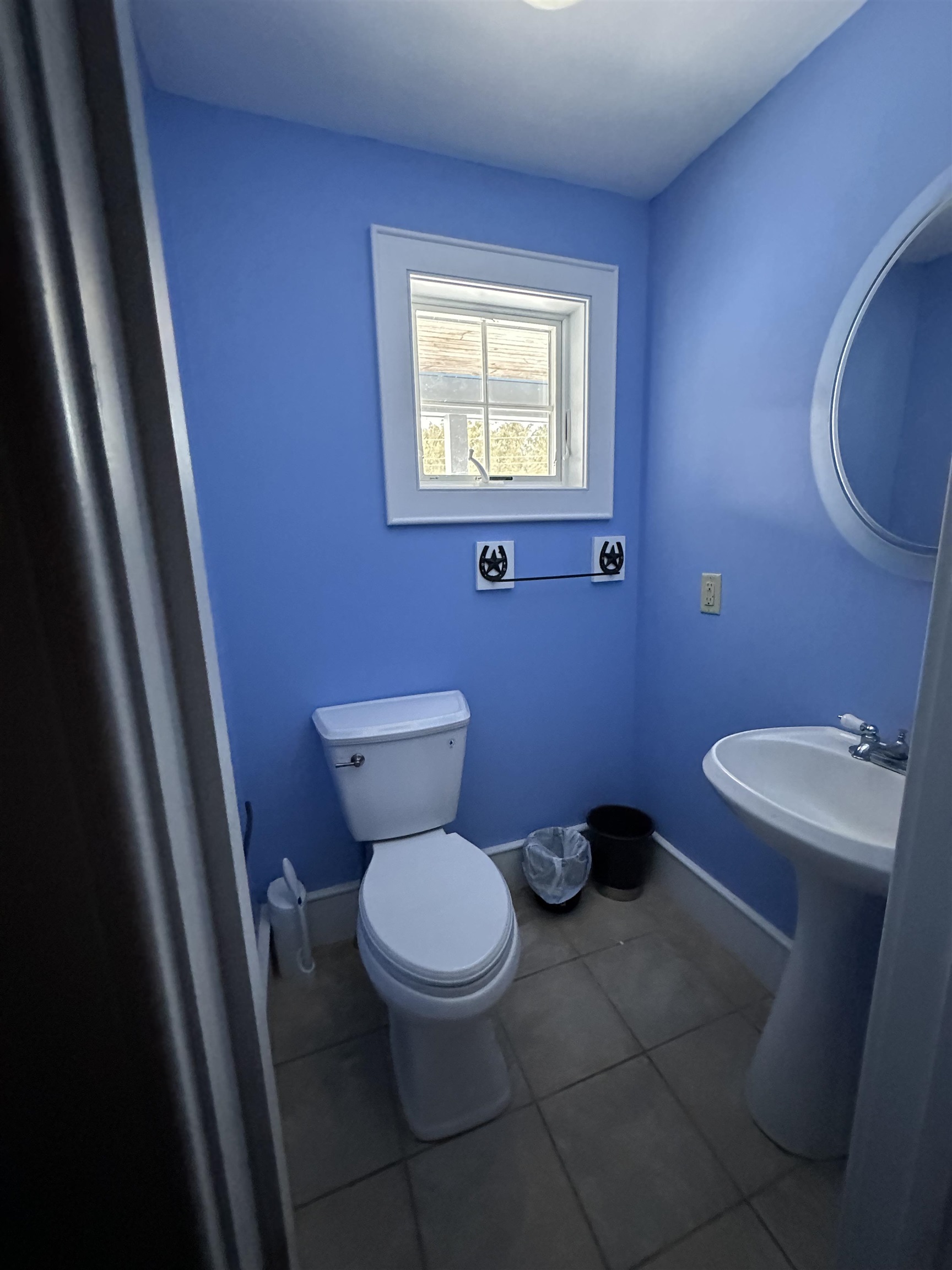 2112 Middle Road Property Photo 43
