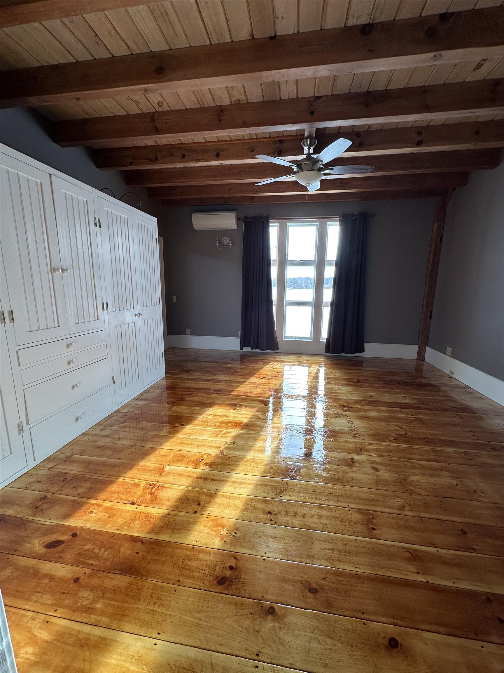 2112 Middle Road Property Photo 50