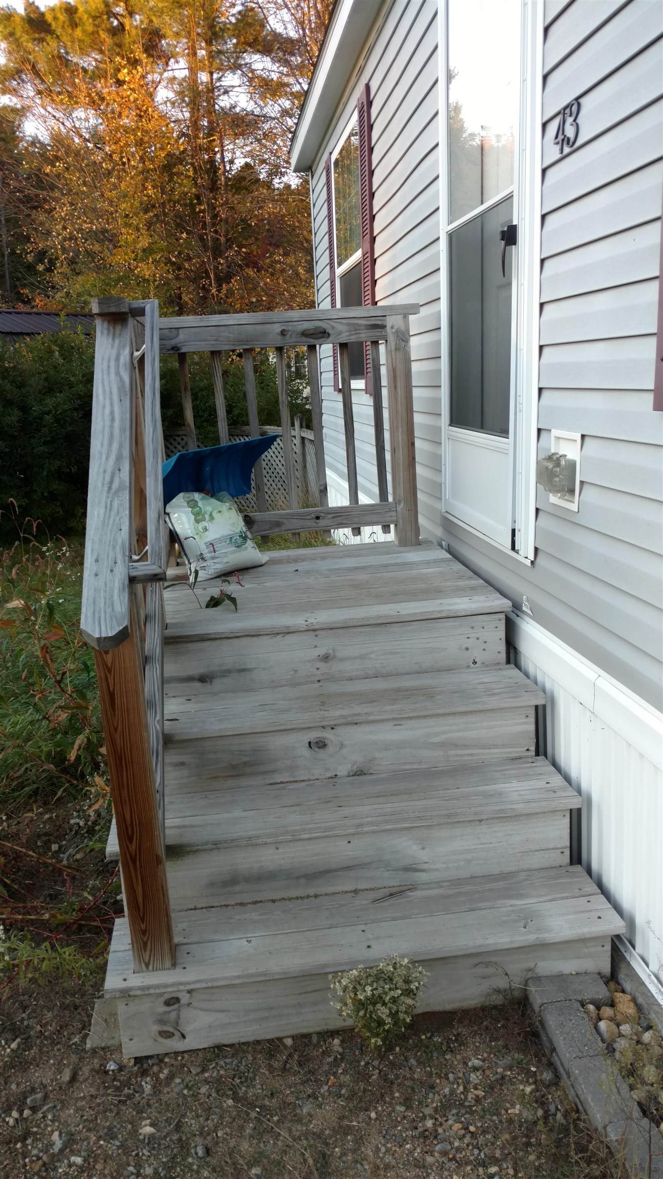 43 Fieldstone Lane Property Photo 2